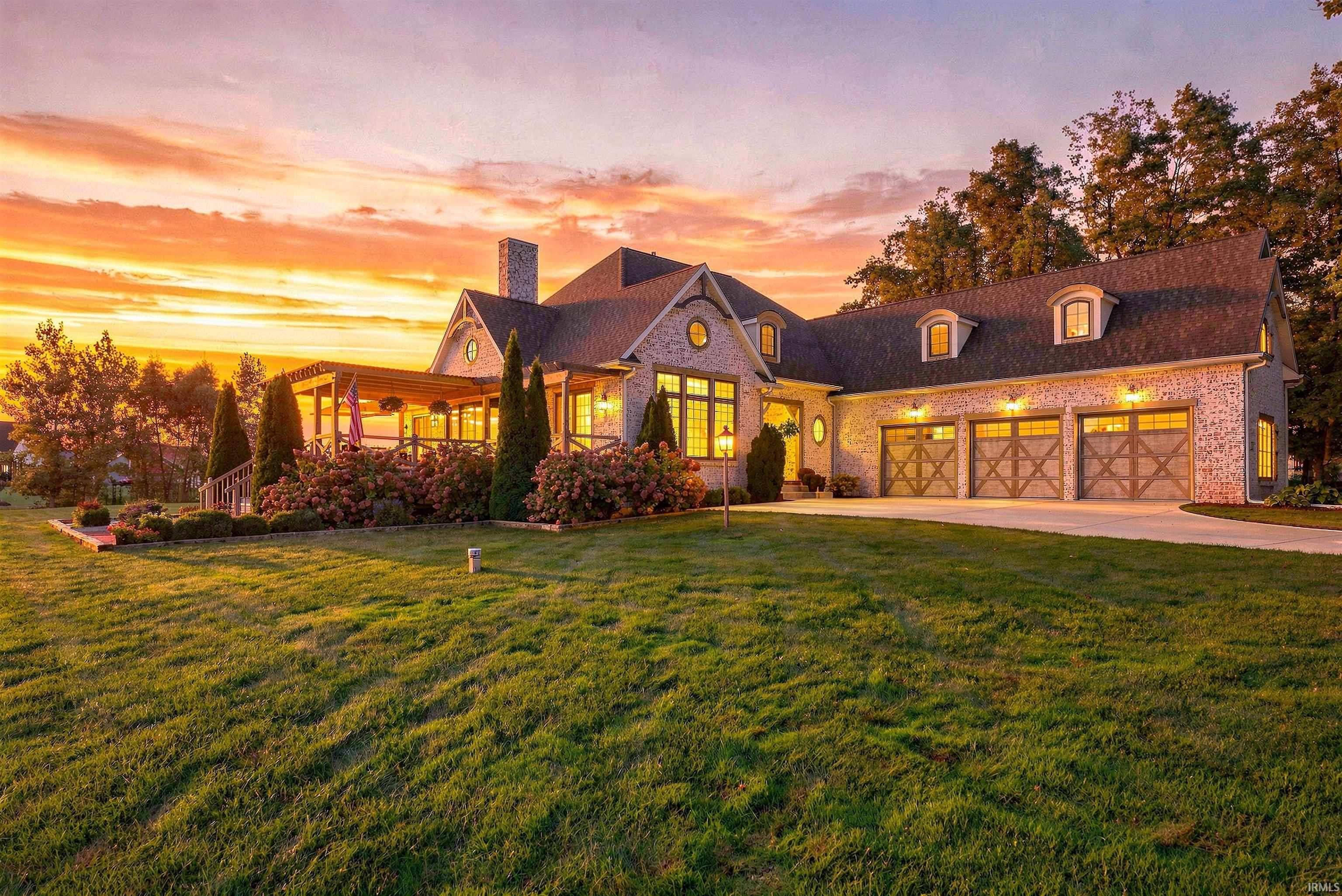 5933 Deer Hollow Road — photo