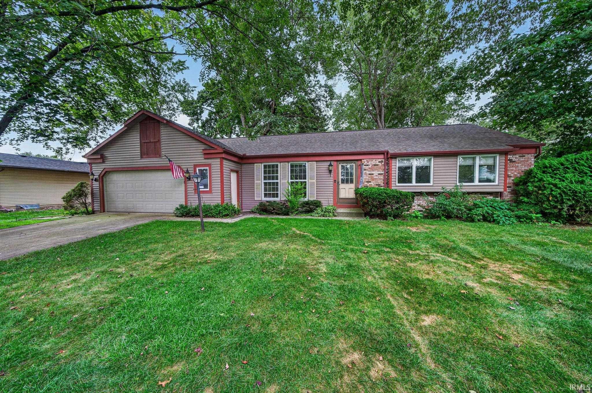 52088 Goldenrod Lane — photo