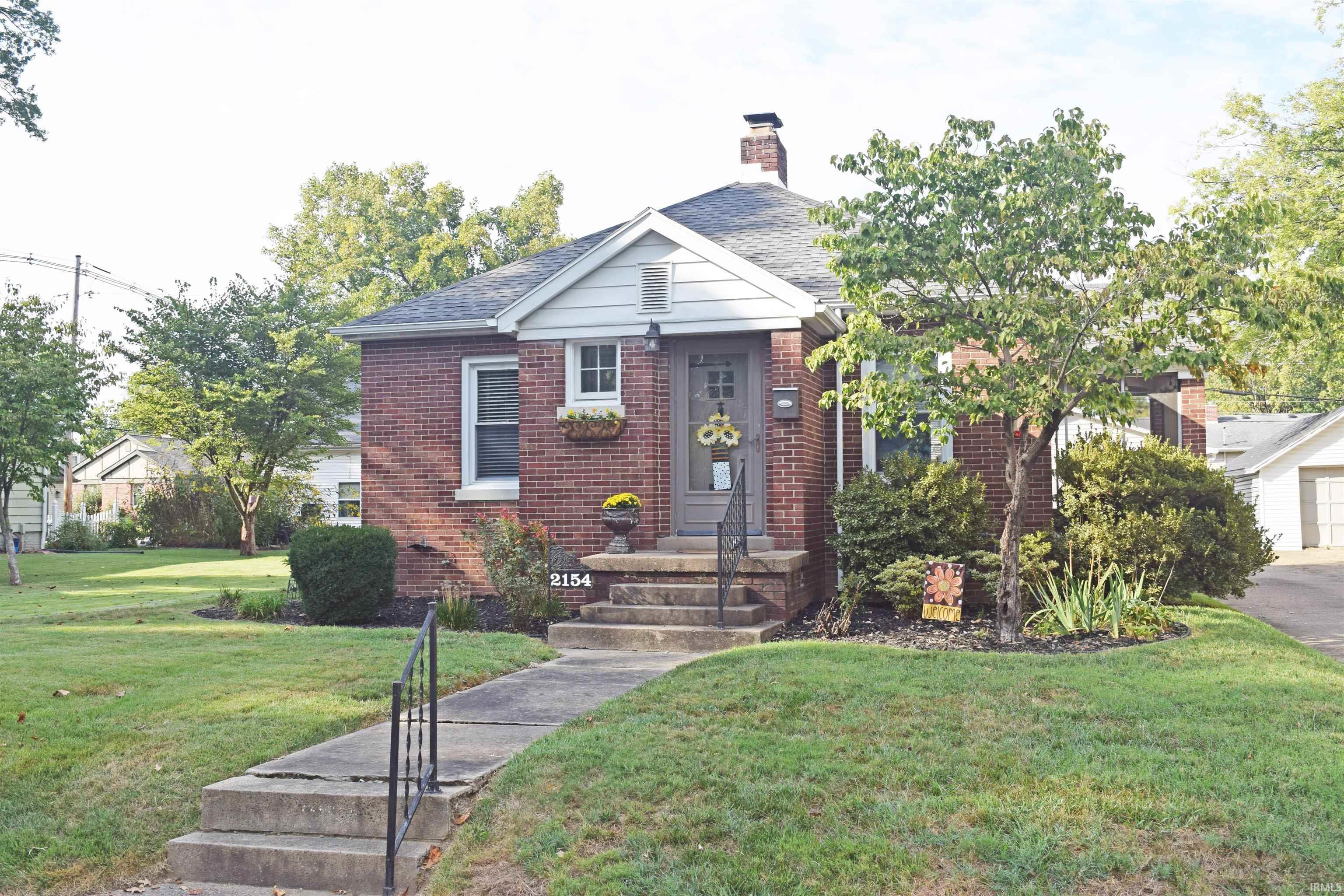 2154 E Gum Street — photo