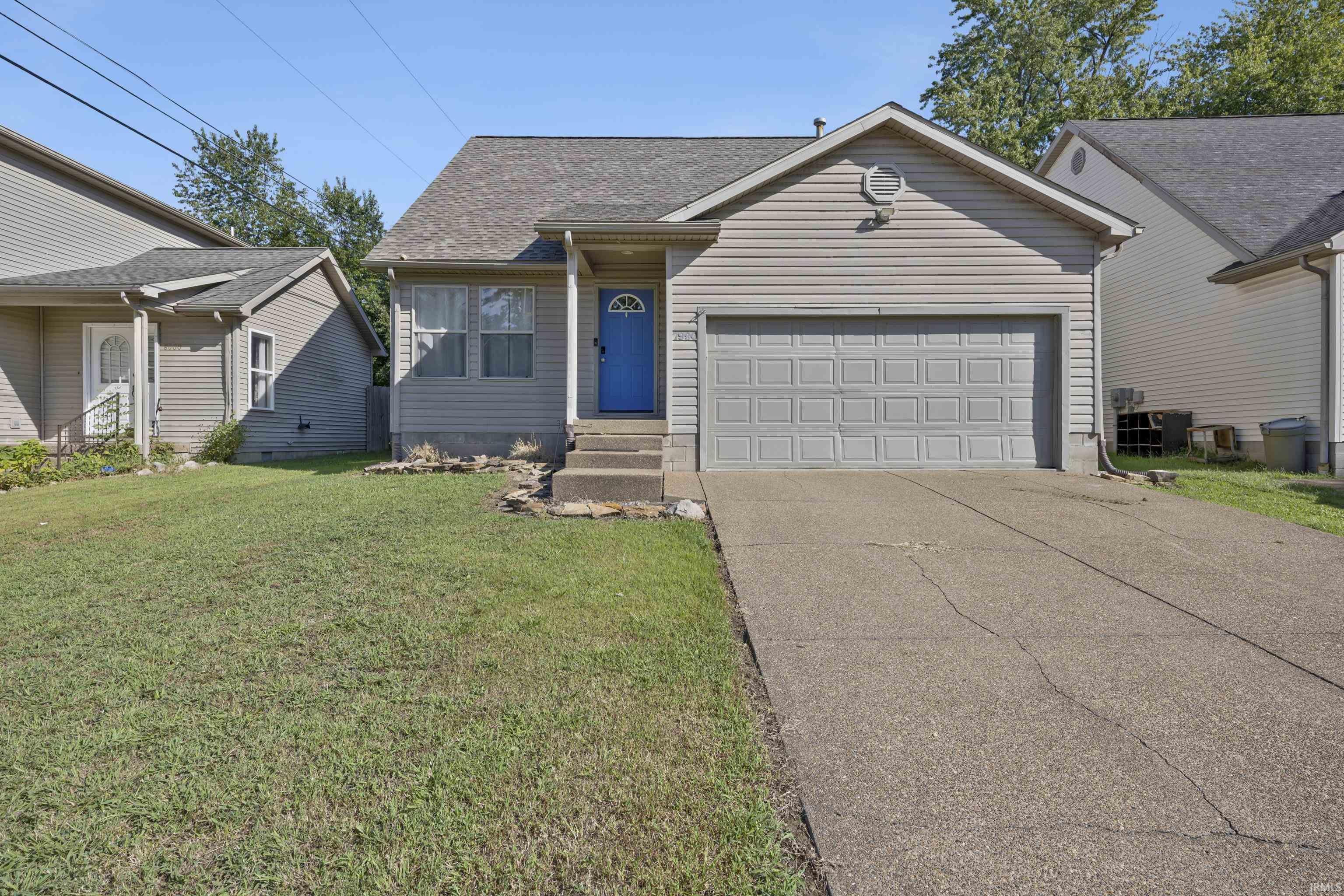 7990 Alexandra Lane — photo