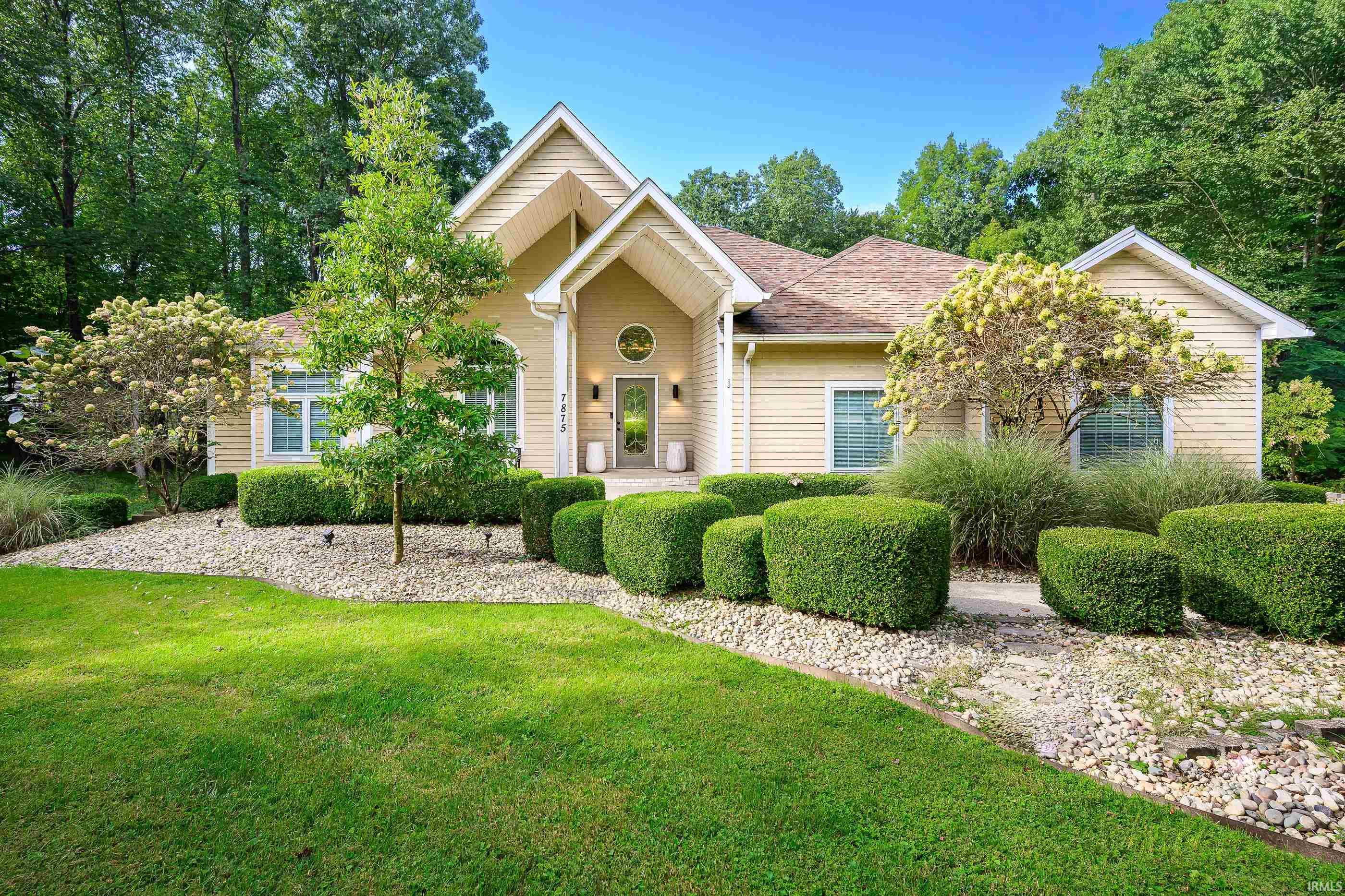 7875 N Wexford Court — photo
