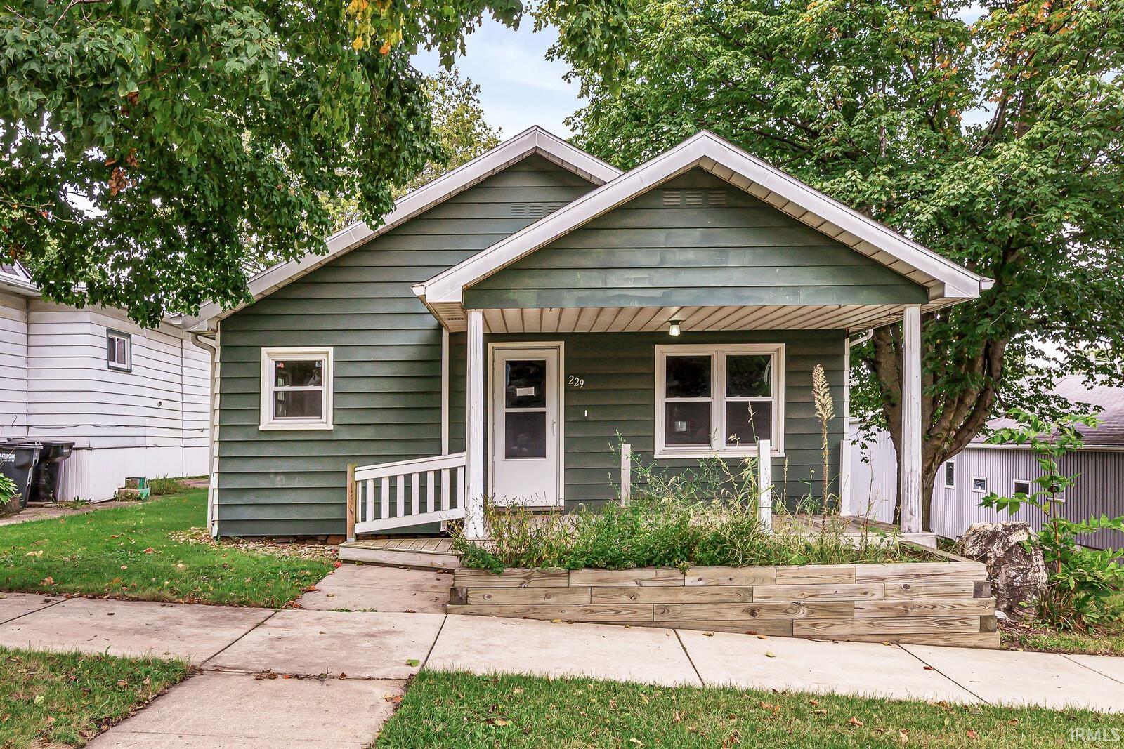 229 E Michigan Street — photo