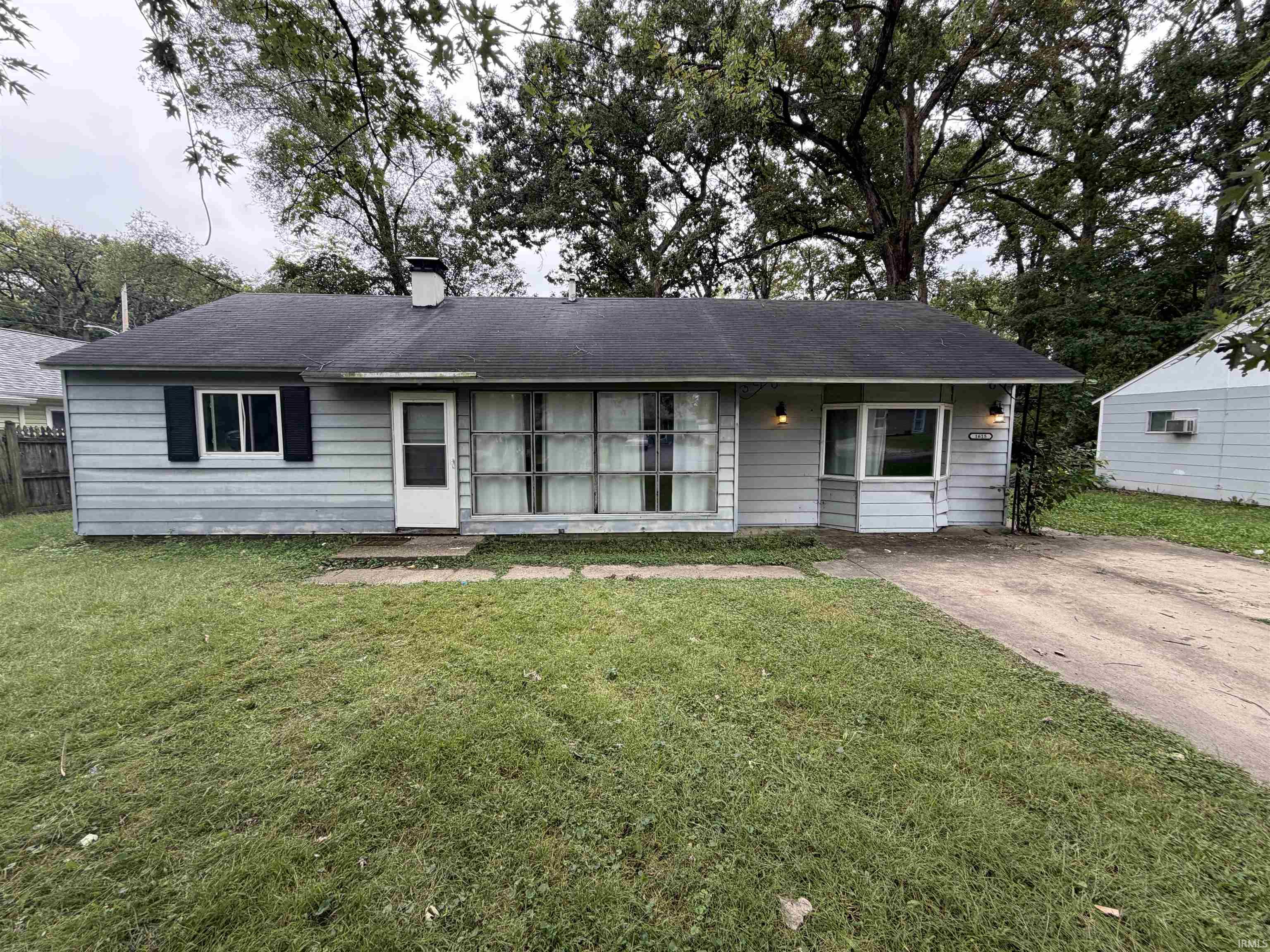 1615 Babcock Drive — photo