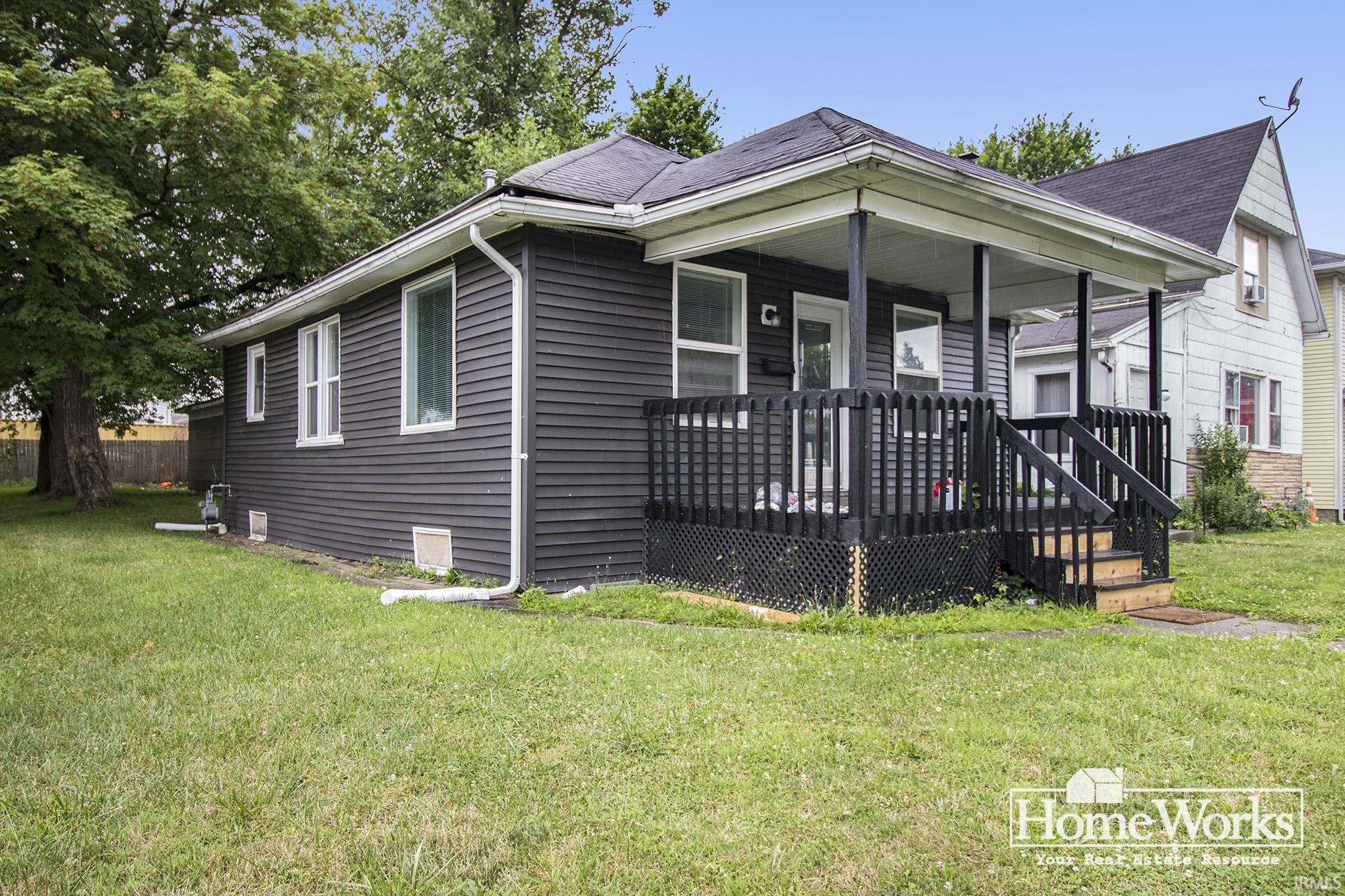 236 E Fox Street — photo