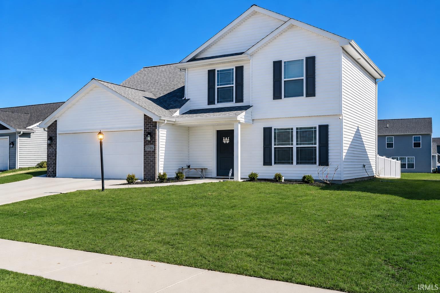 3739 Victoria Lakes Court — photo