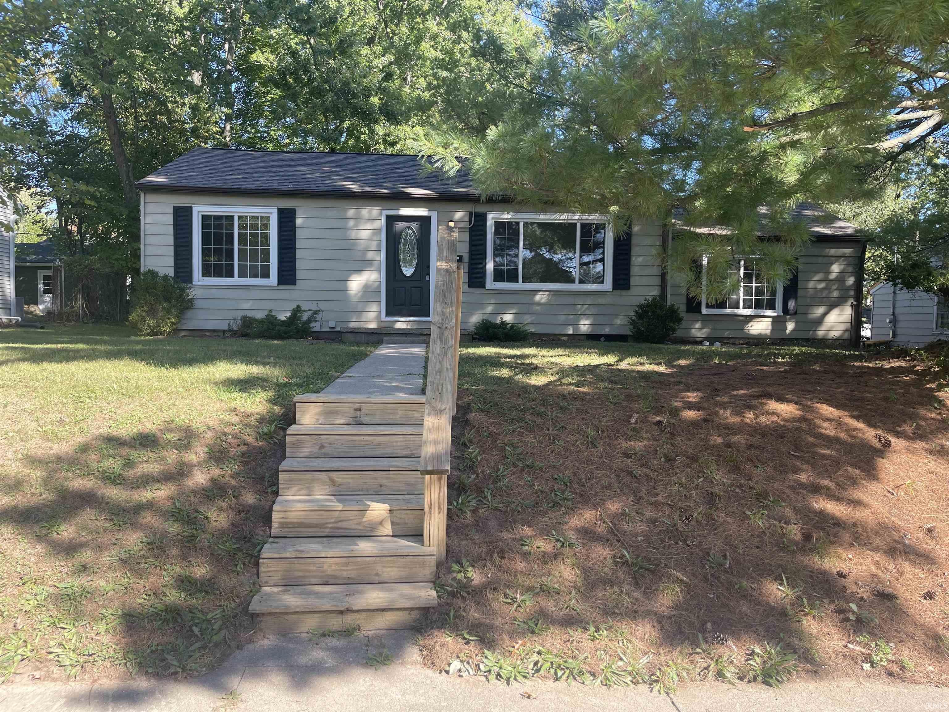 905 S Lincoln Street — photo