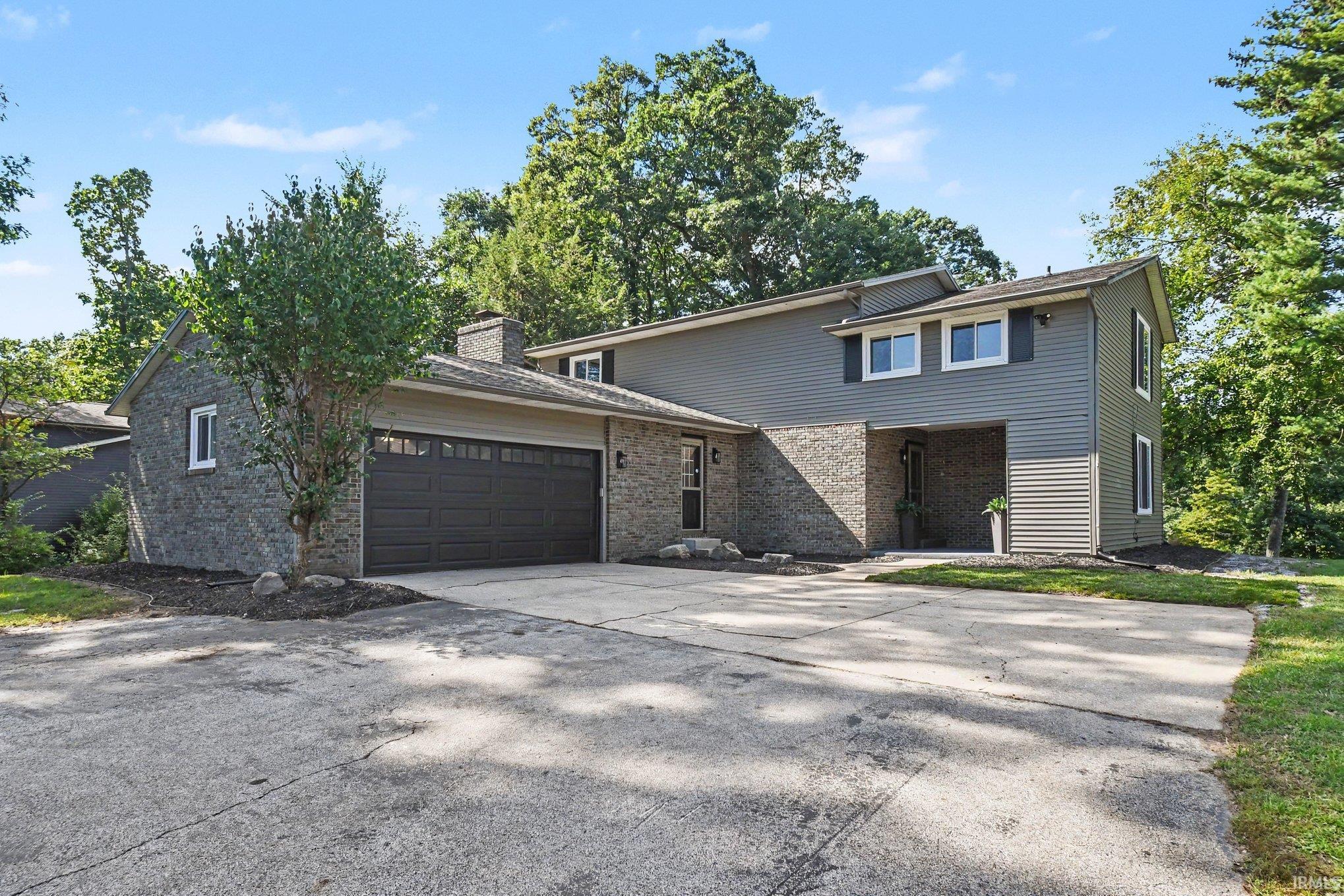 51081 Winding Waters Lane — photo