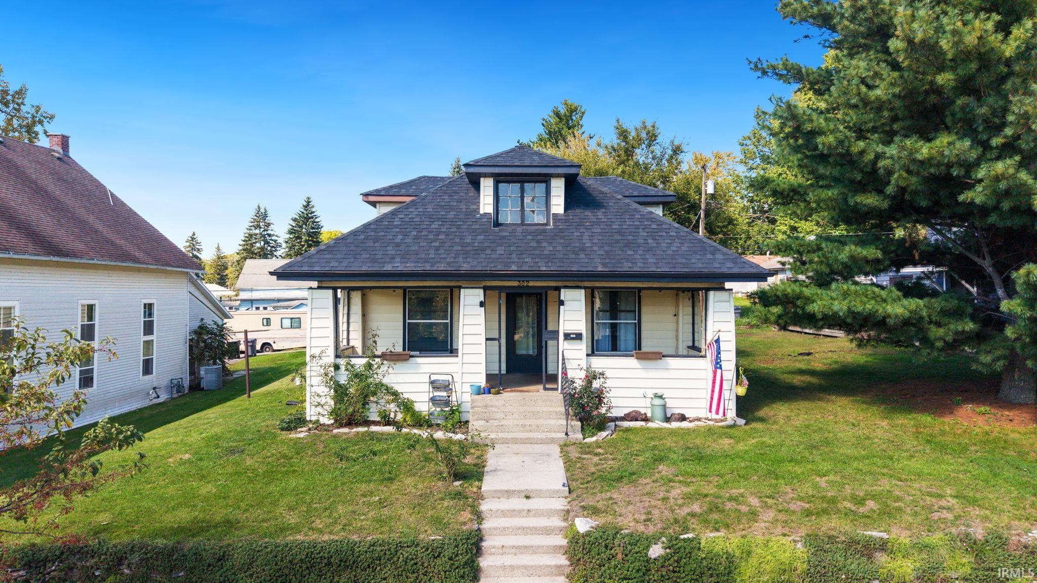 302 W Main Street — photo