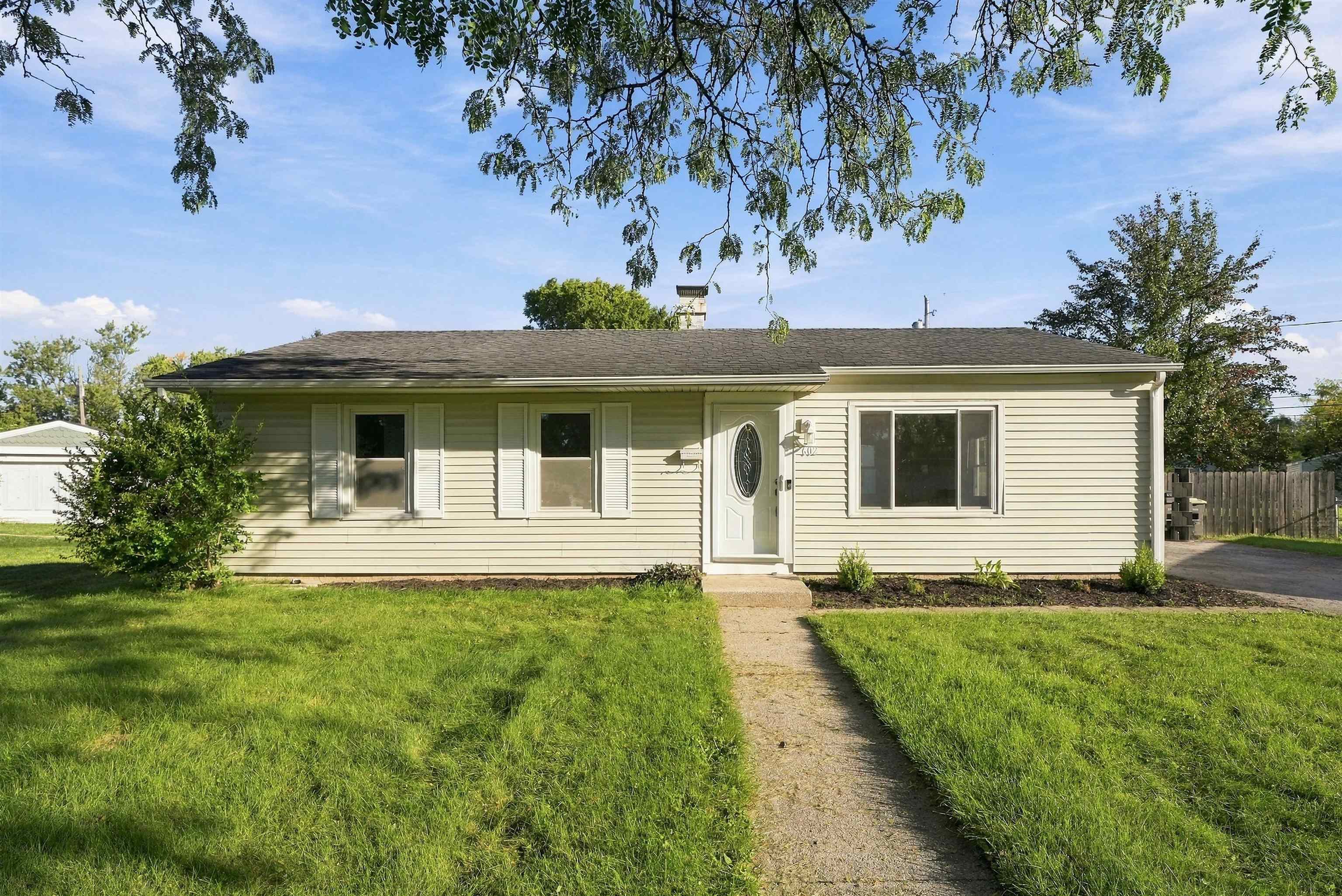 602 Lyell Court — photo