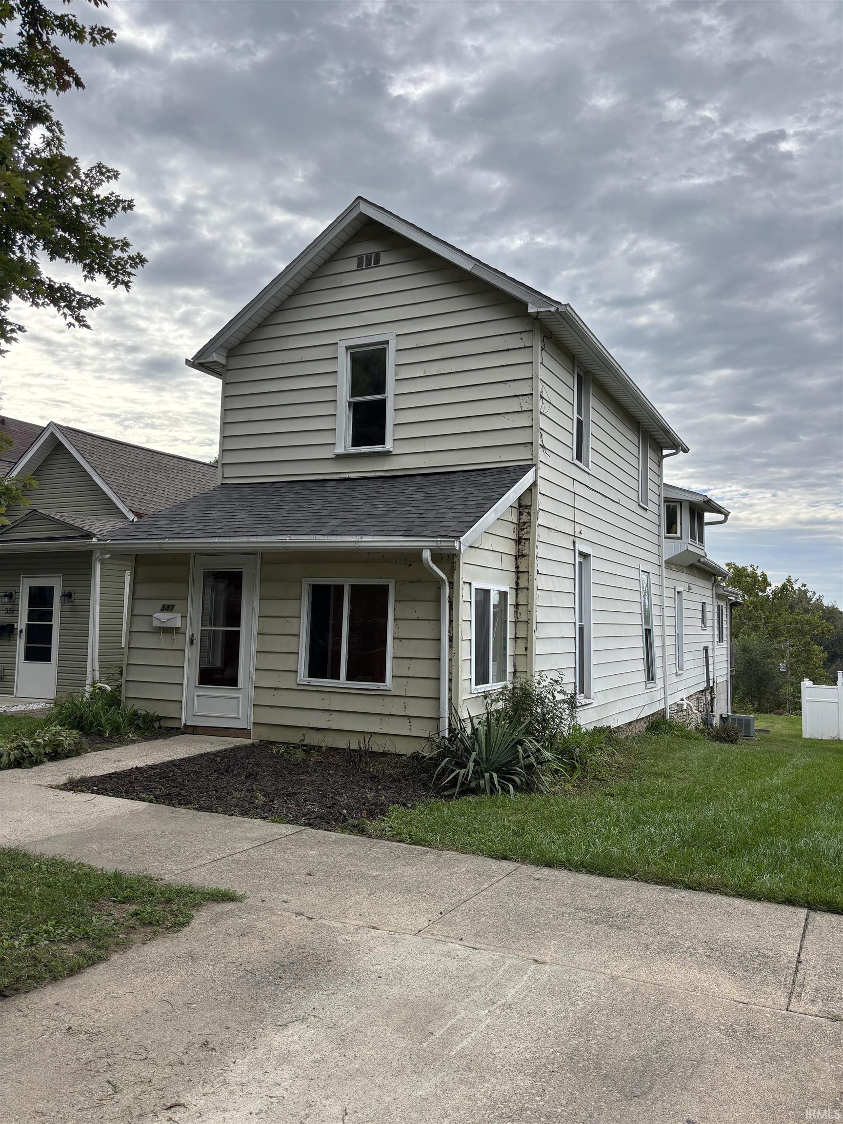 347 E Main Street — photo