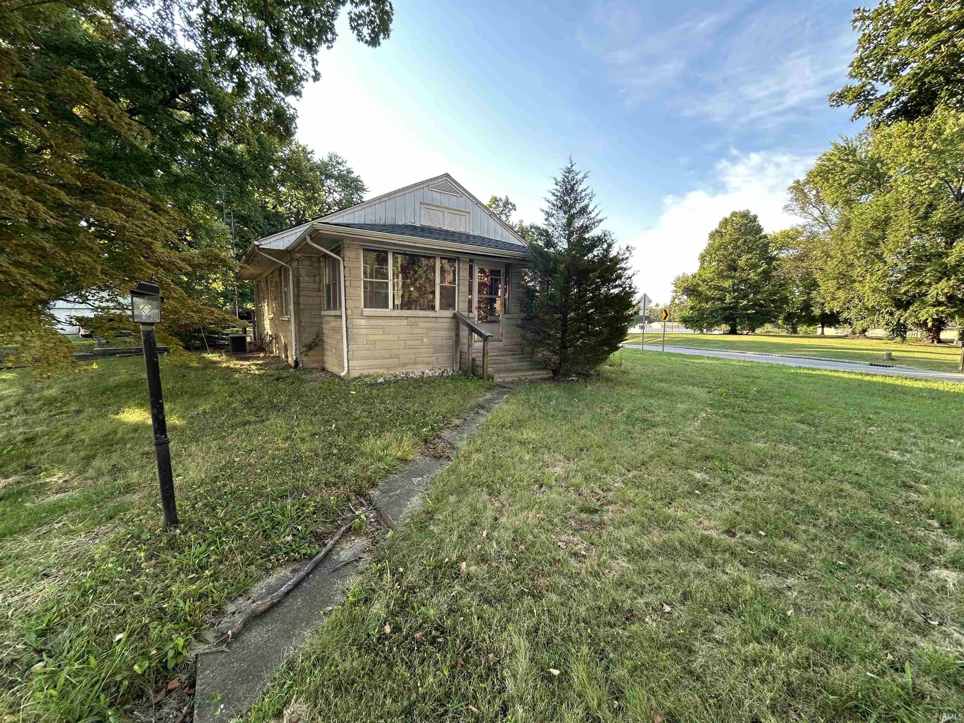 10555 E Black Road — photo