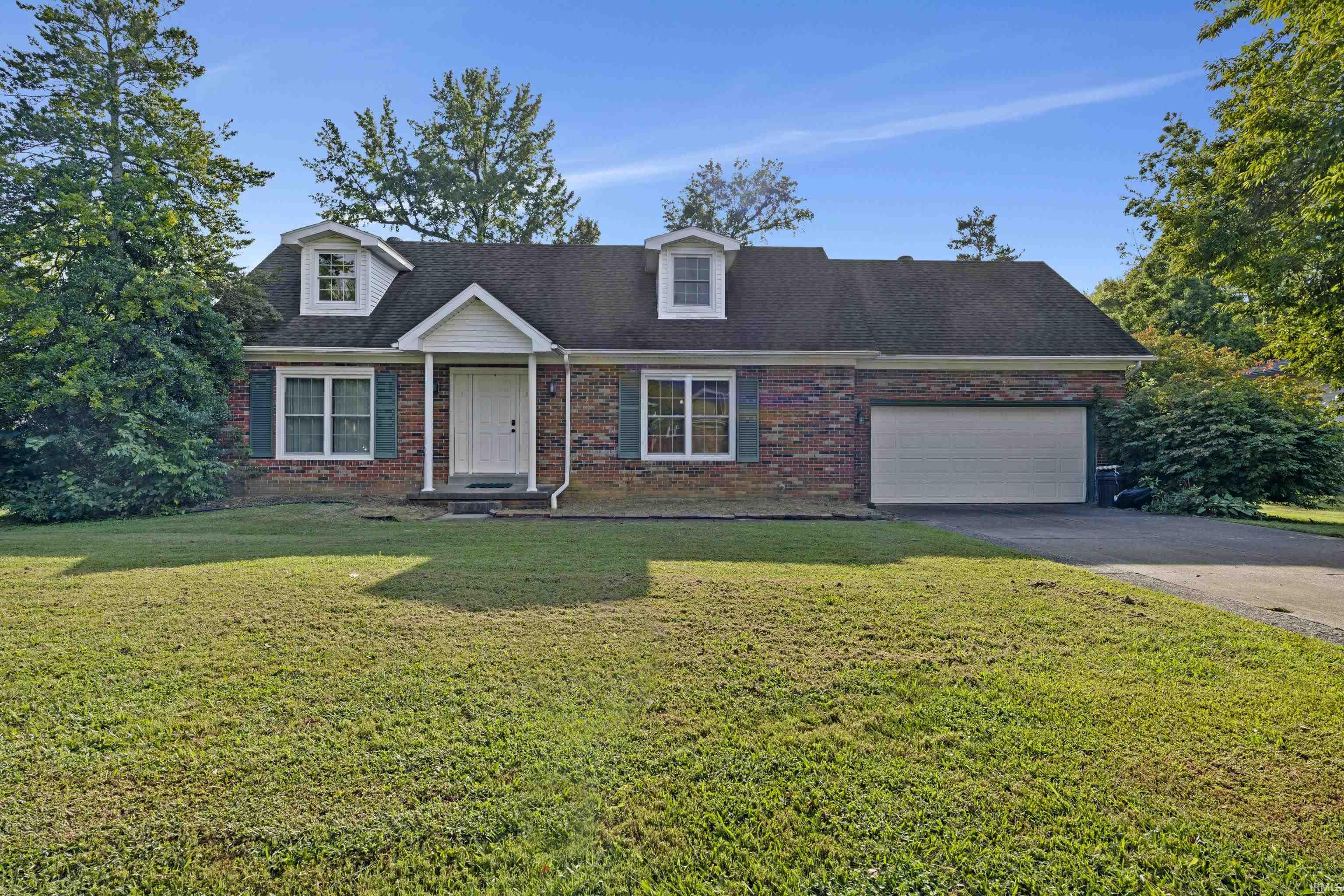8455 Sycamore Drive — photo