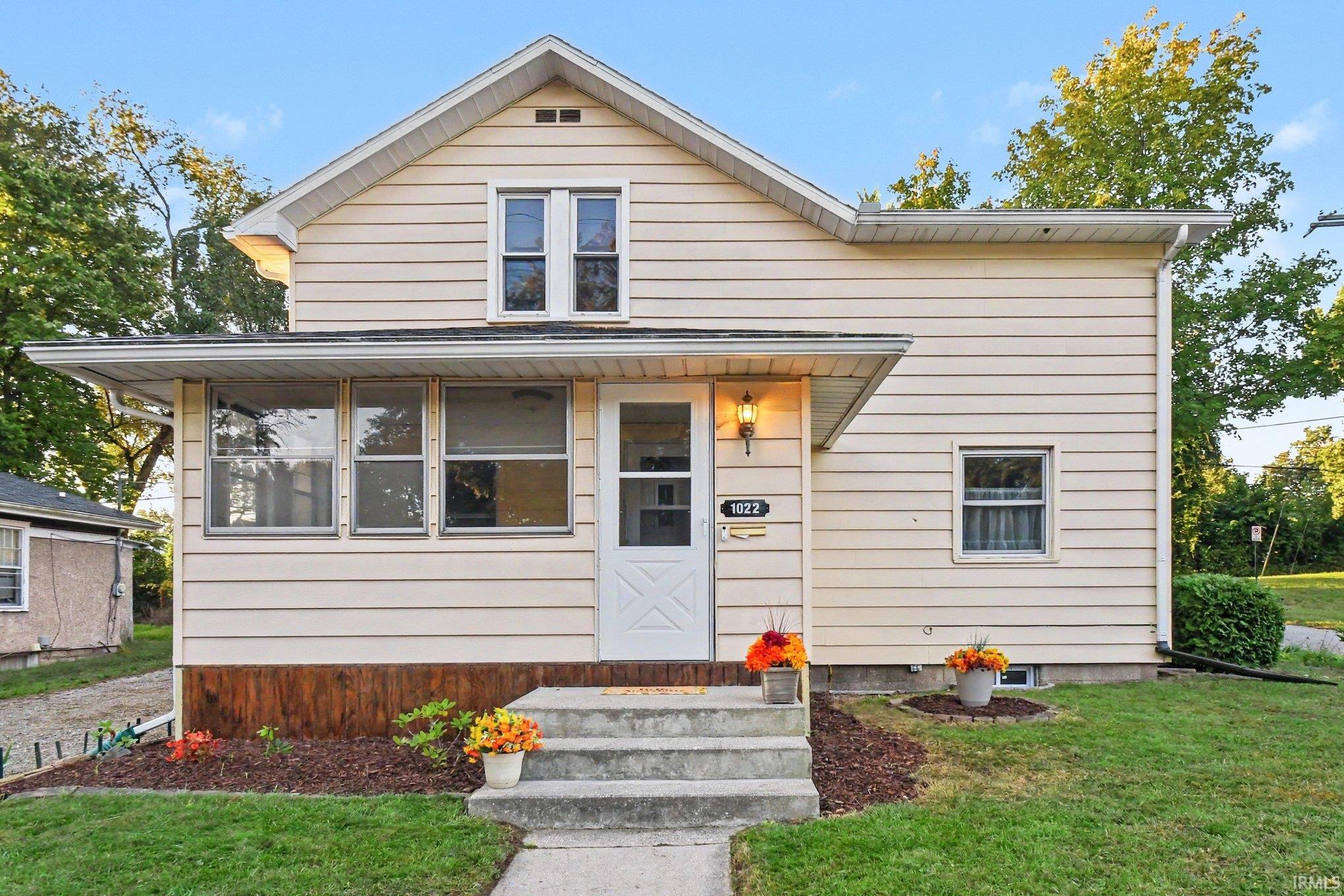 1022 W Lincoln Avenue — photo