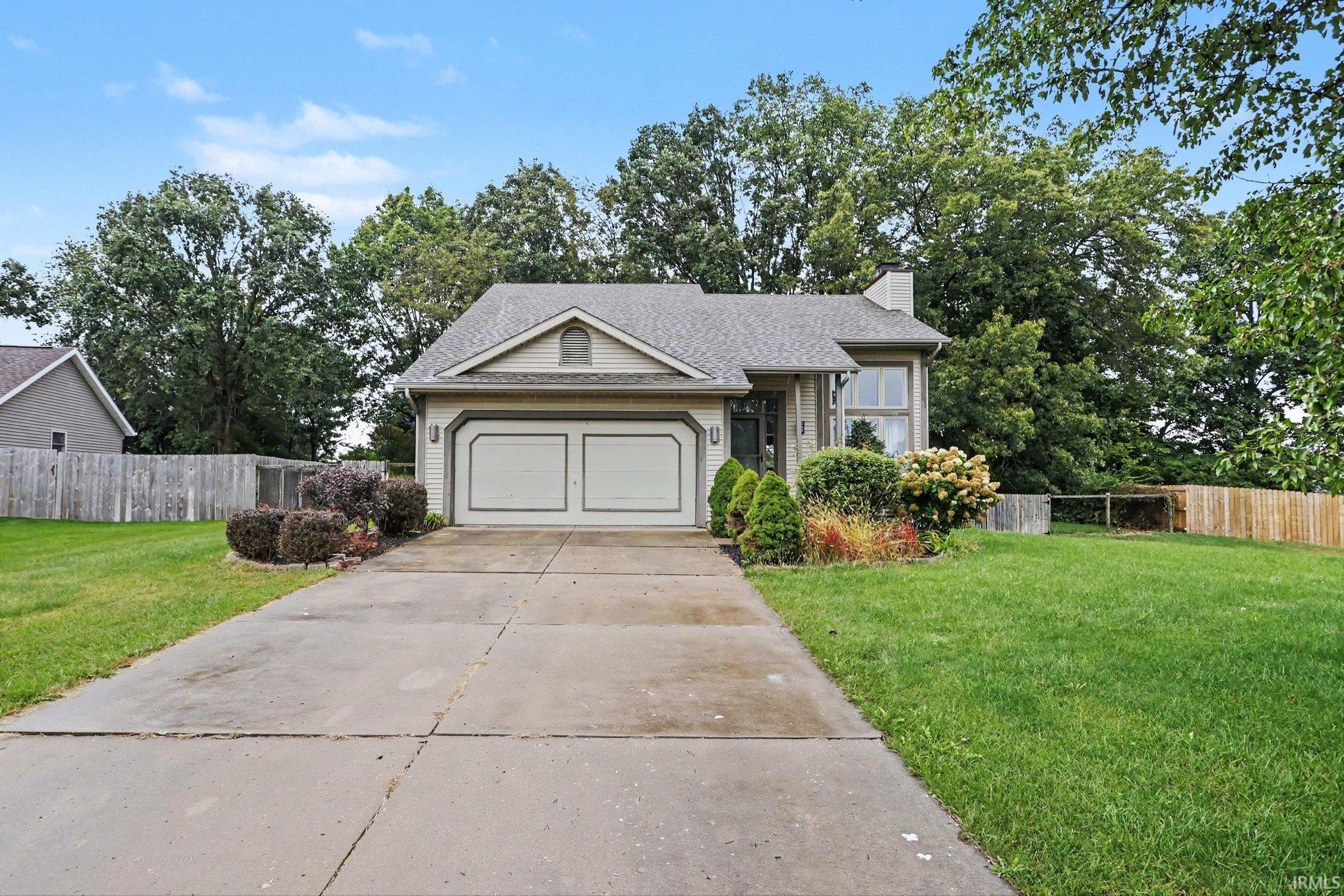52742 Red Fox Trail — photo