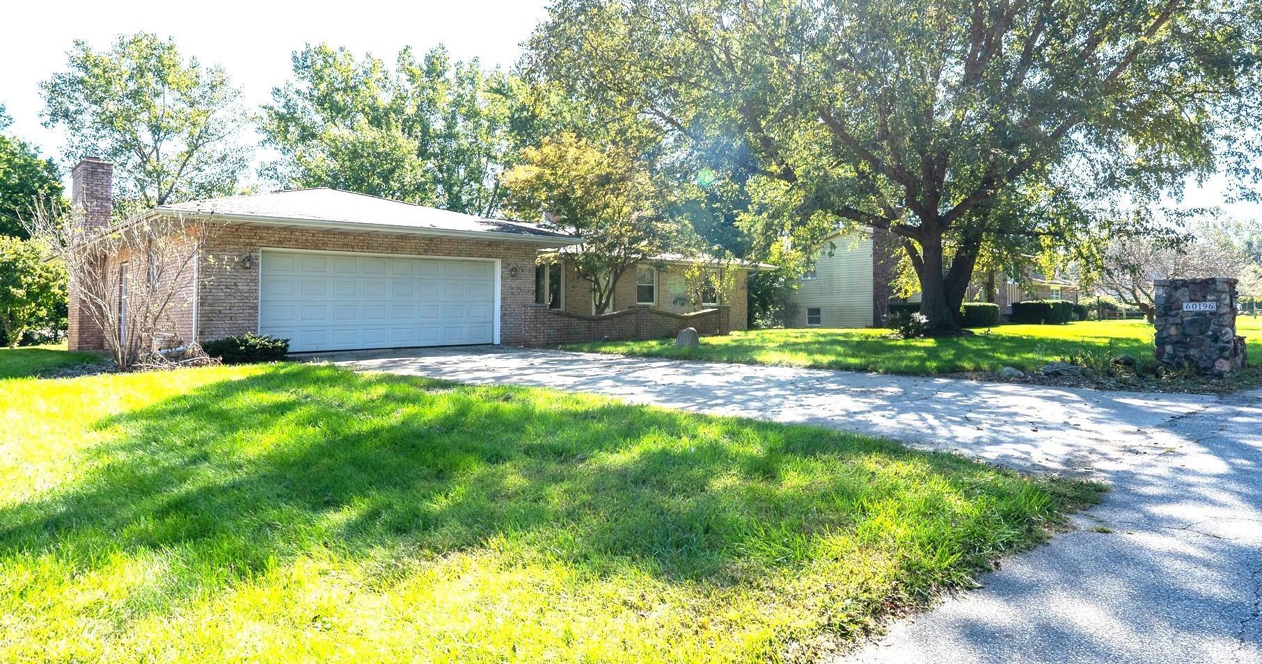 60196 Surrey Lane — photo