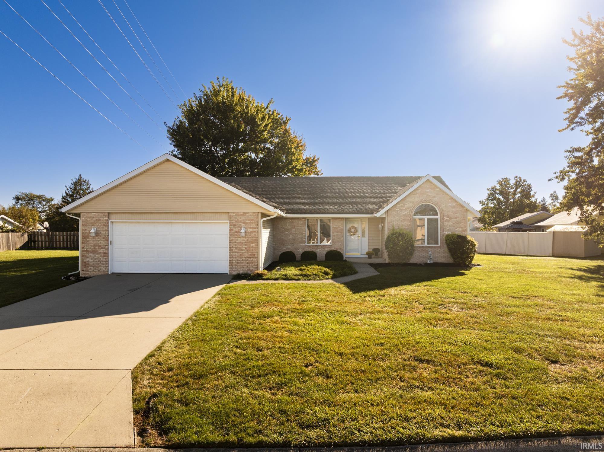 5414 N Vista View Drive — photo