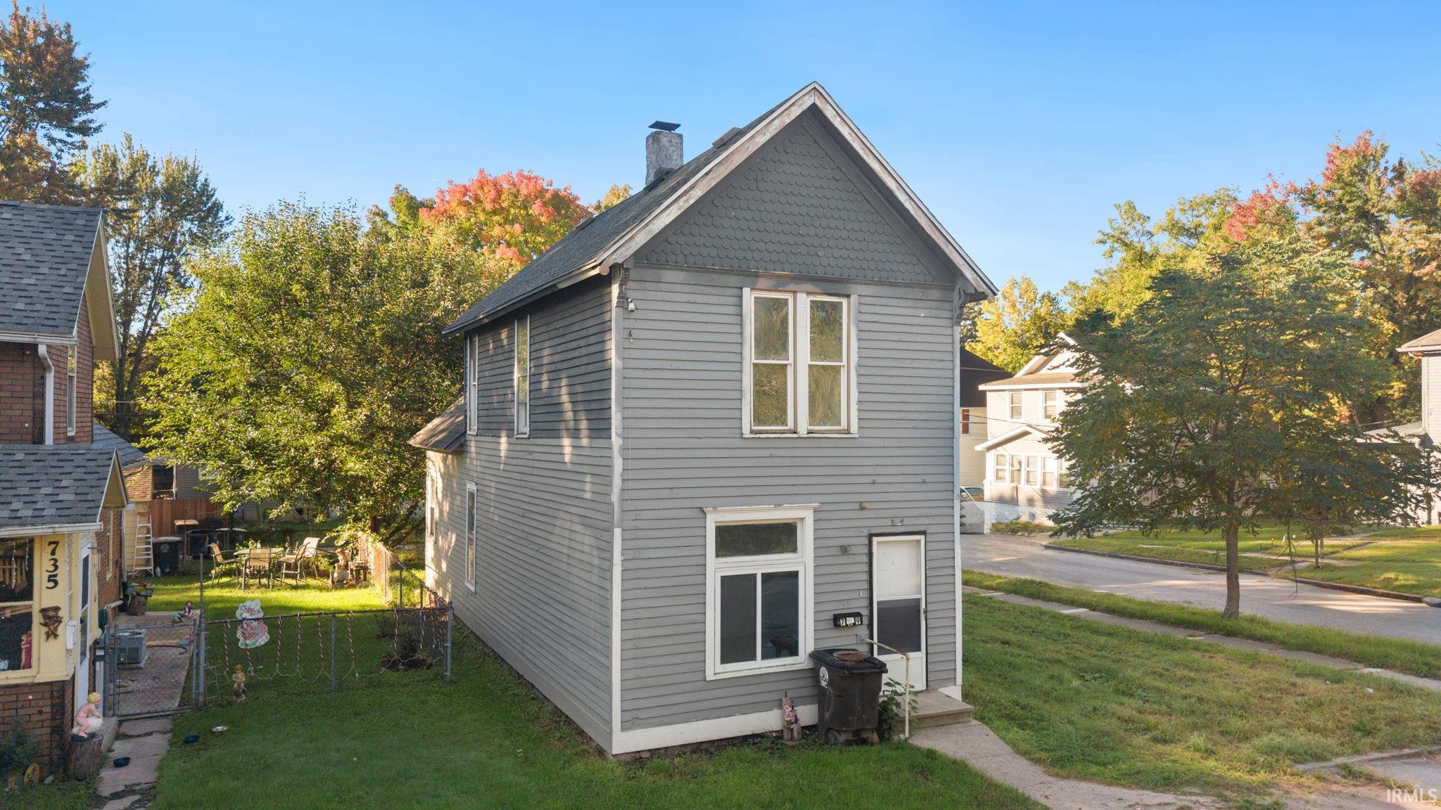 739 Poplar Street — photo