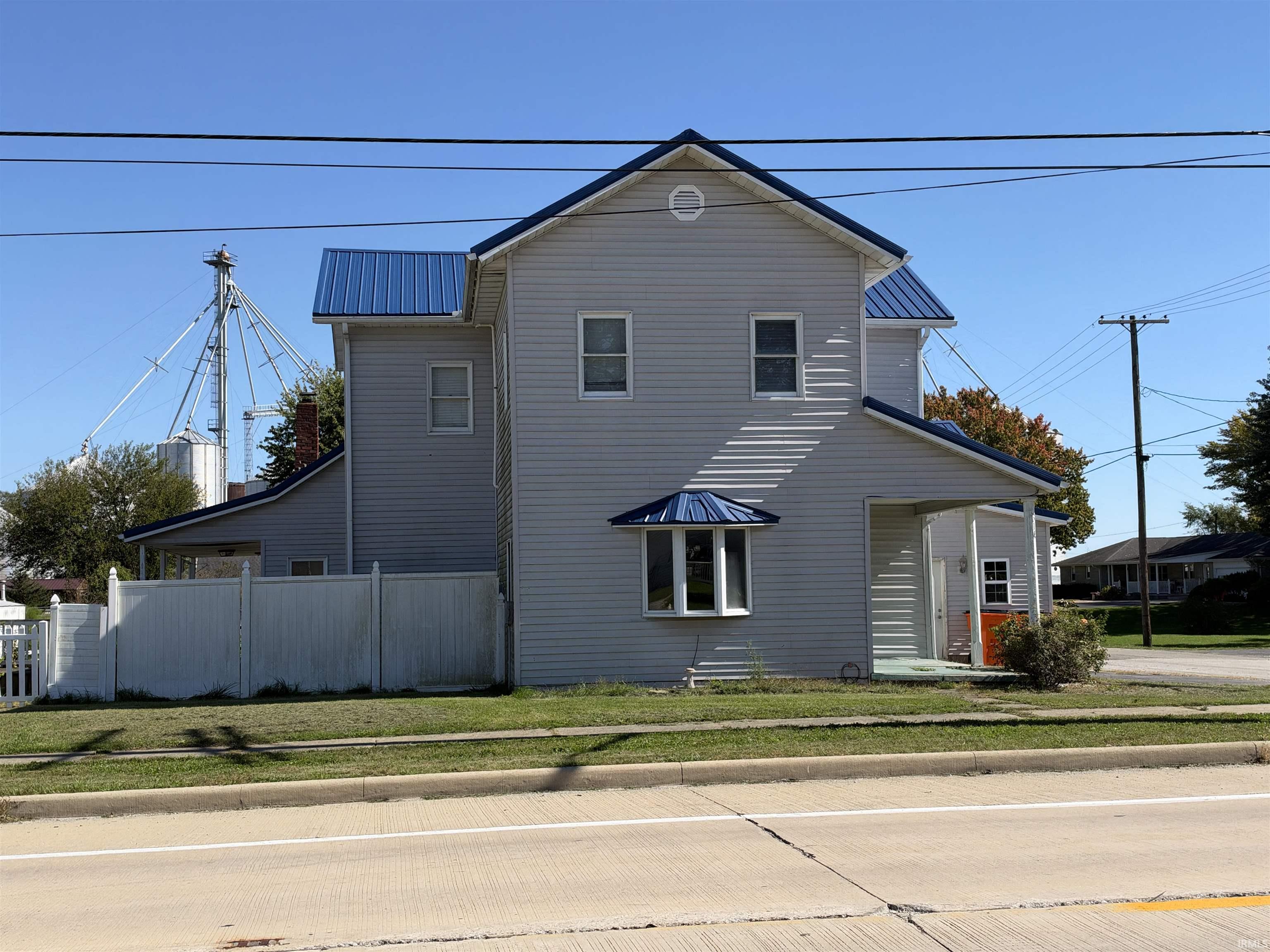 314 S Main Street — photo