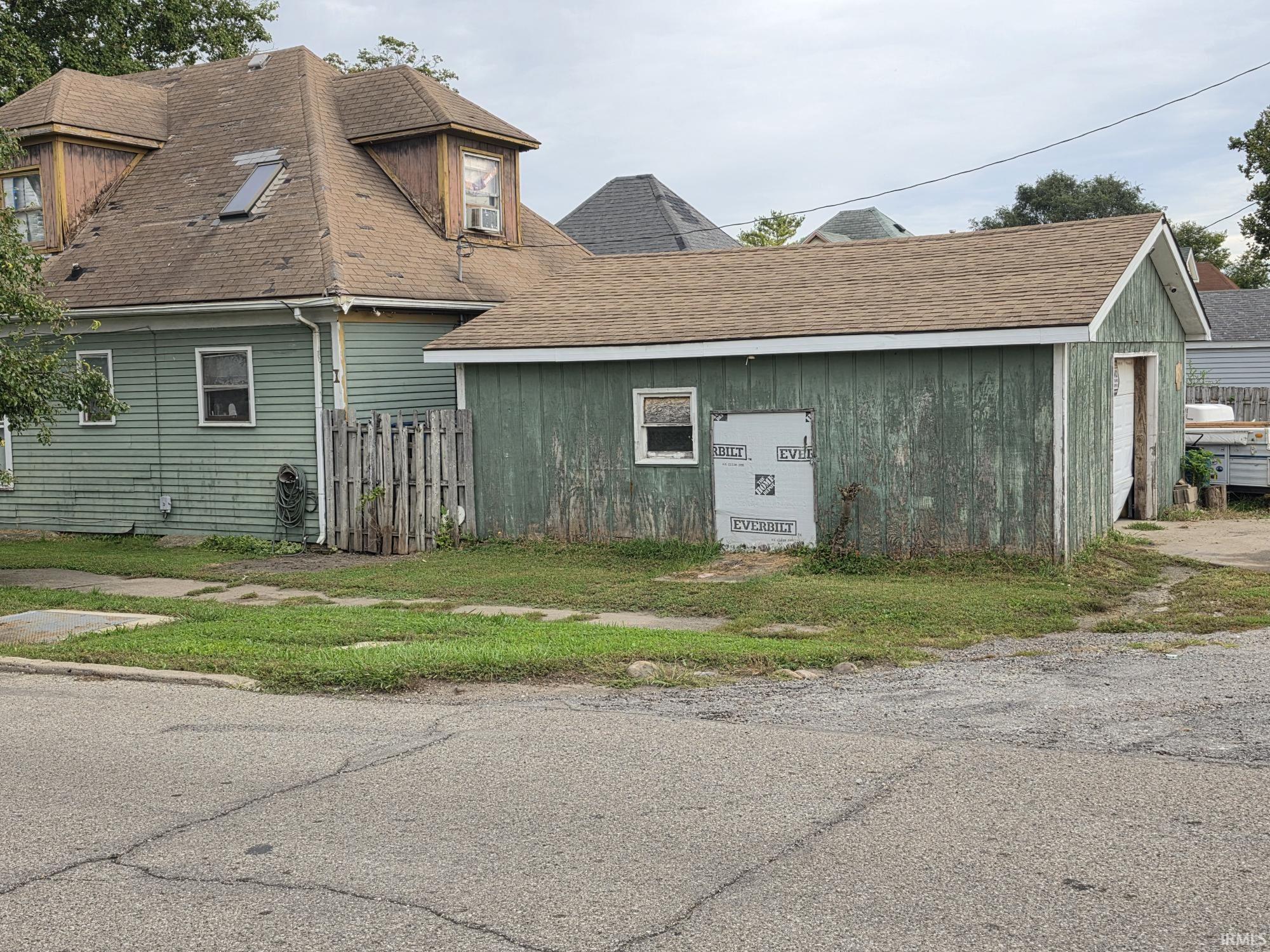 253 E 9th Street, Peru, IN 46970 — photo 2