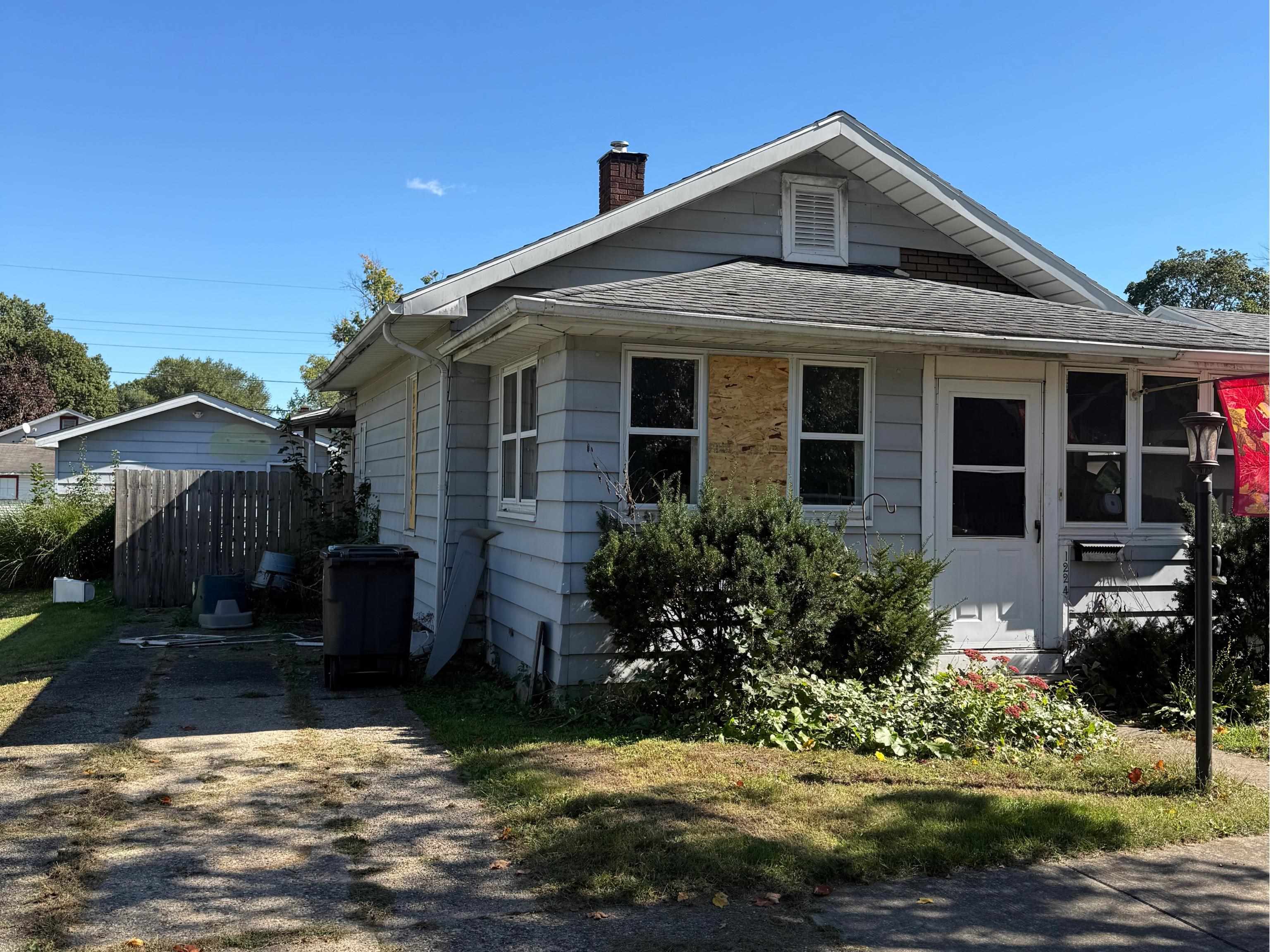 1224 Canton Street — photo