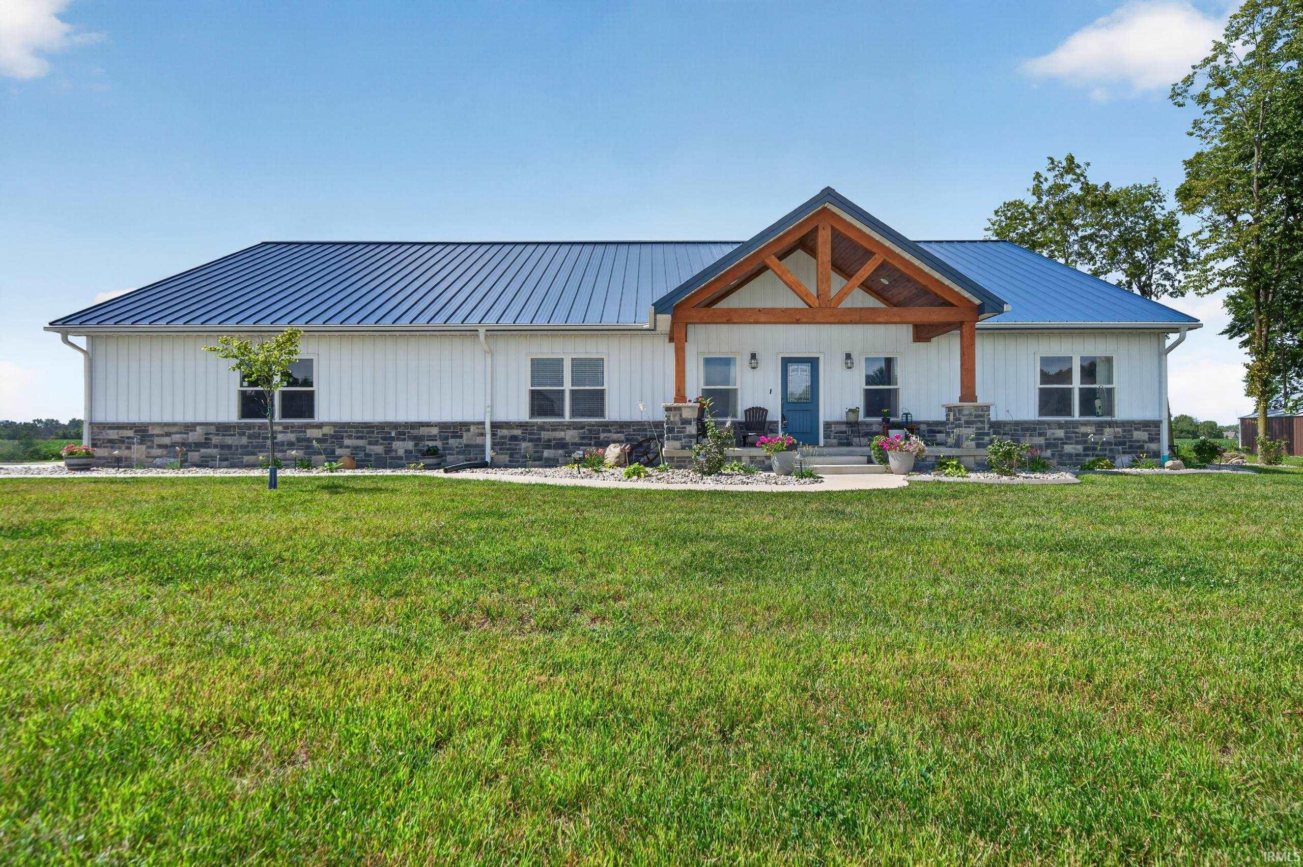 693 S 200 East — photo