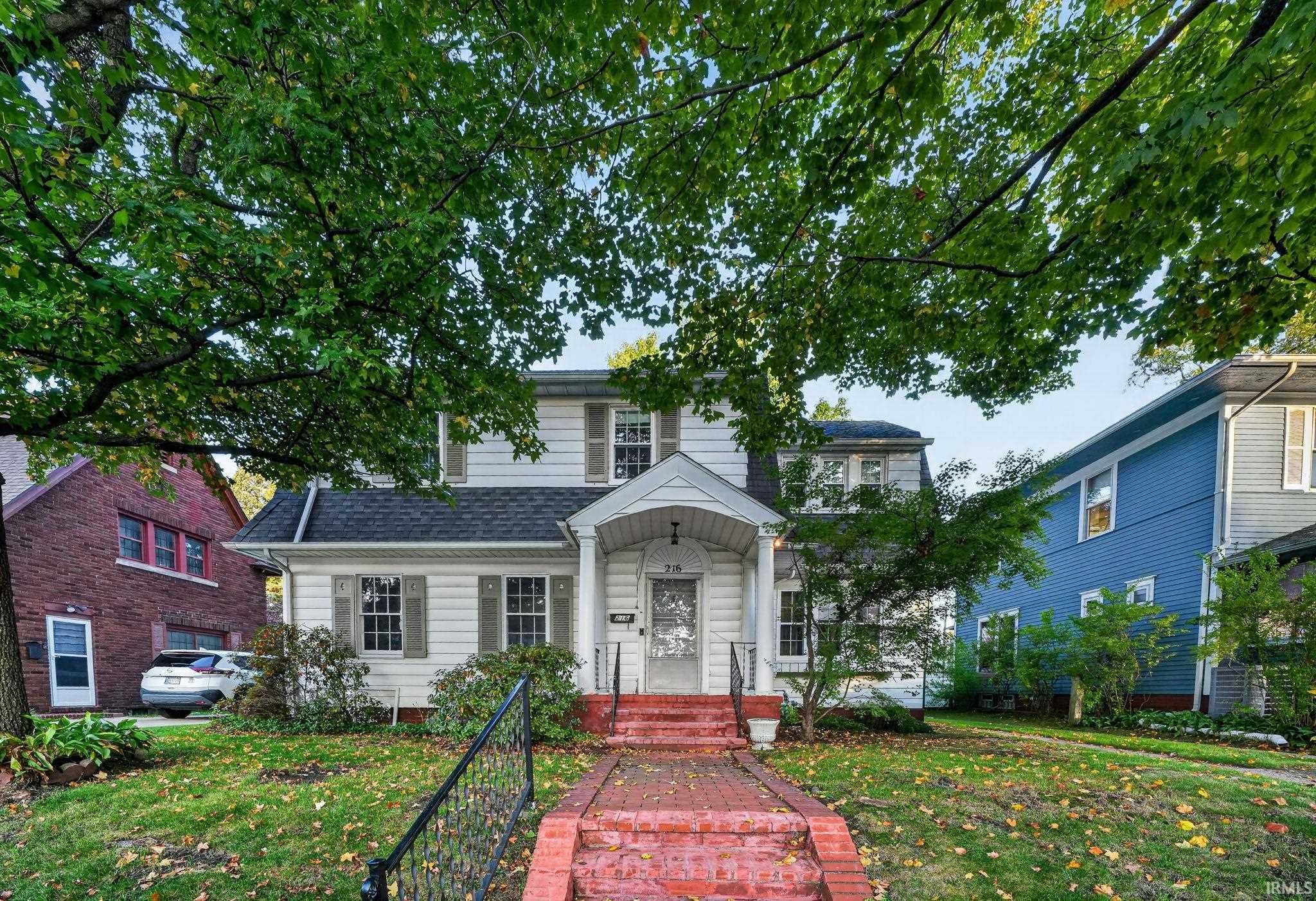 216 N Sunnyside Avenue — photo