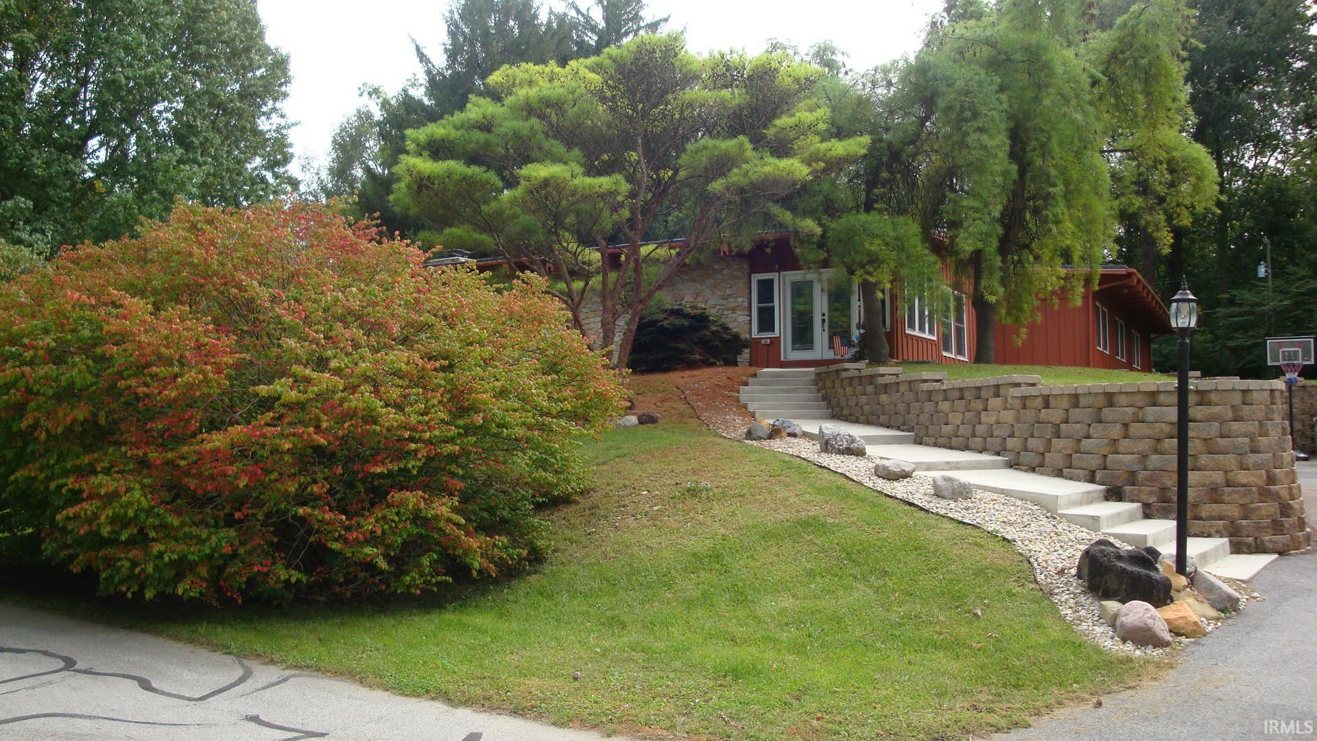 2203 Willow Springs Road — photo