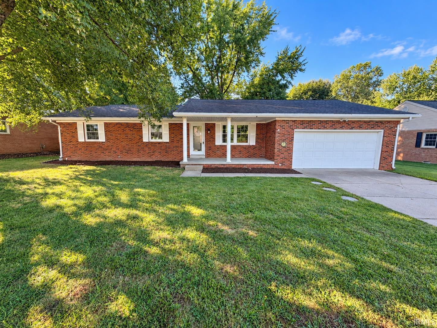 8399 Chestnut Drive — photo