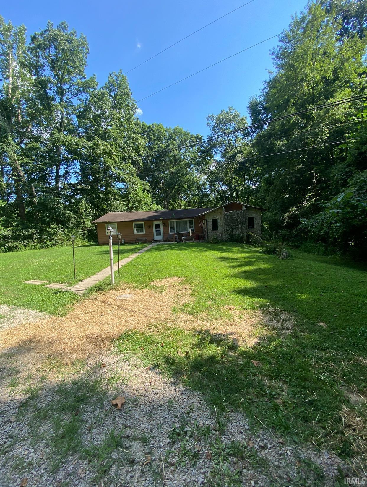 864 S Hilltop Drive — photo