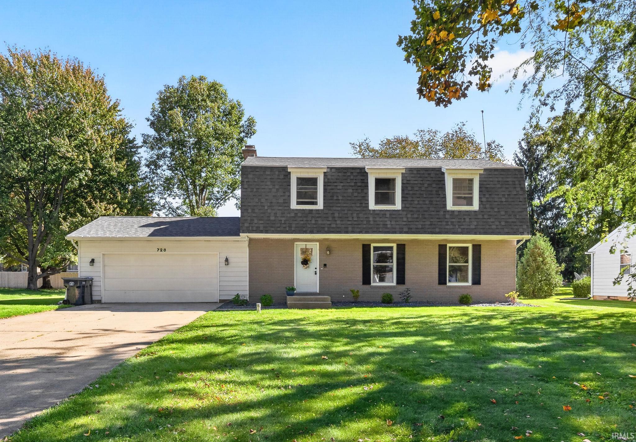 728 Dogwood Lane — photo