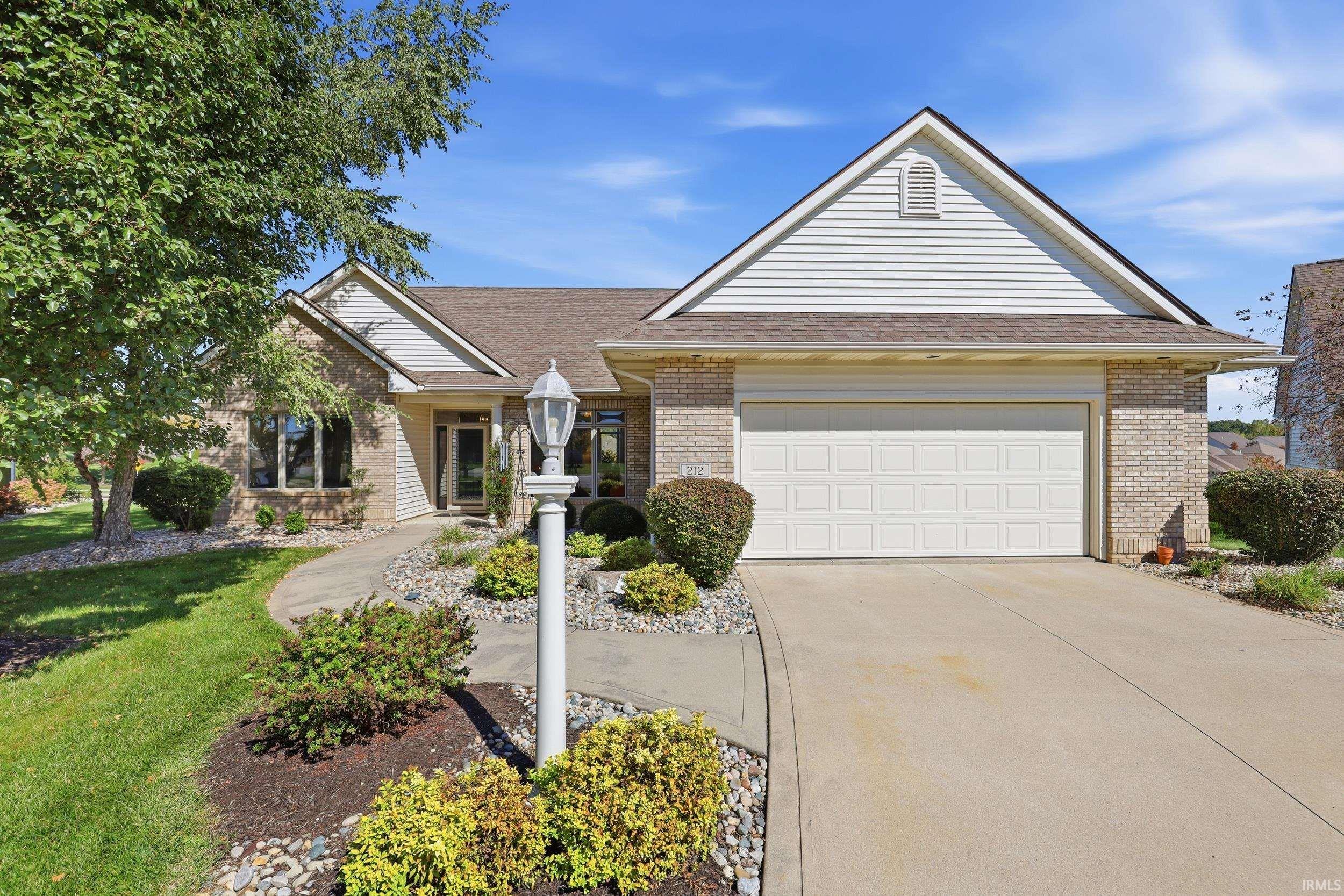 212 Fiddlers Cove — photo
