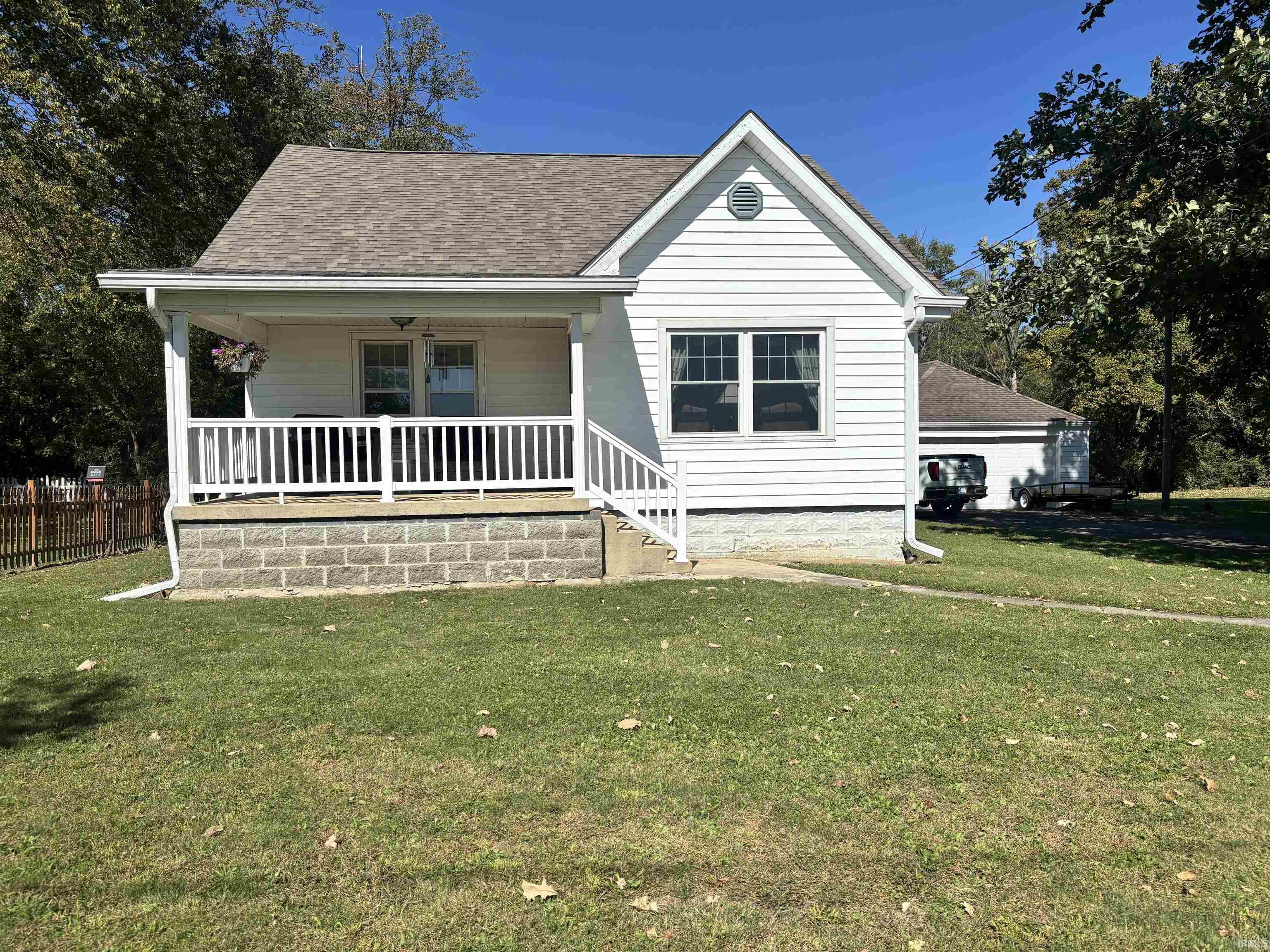 918 E County Road 500 S — photo