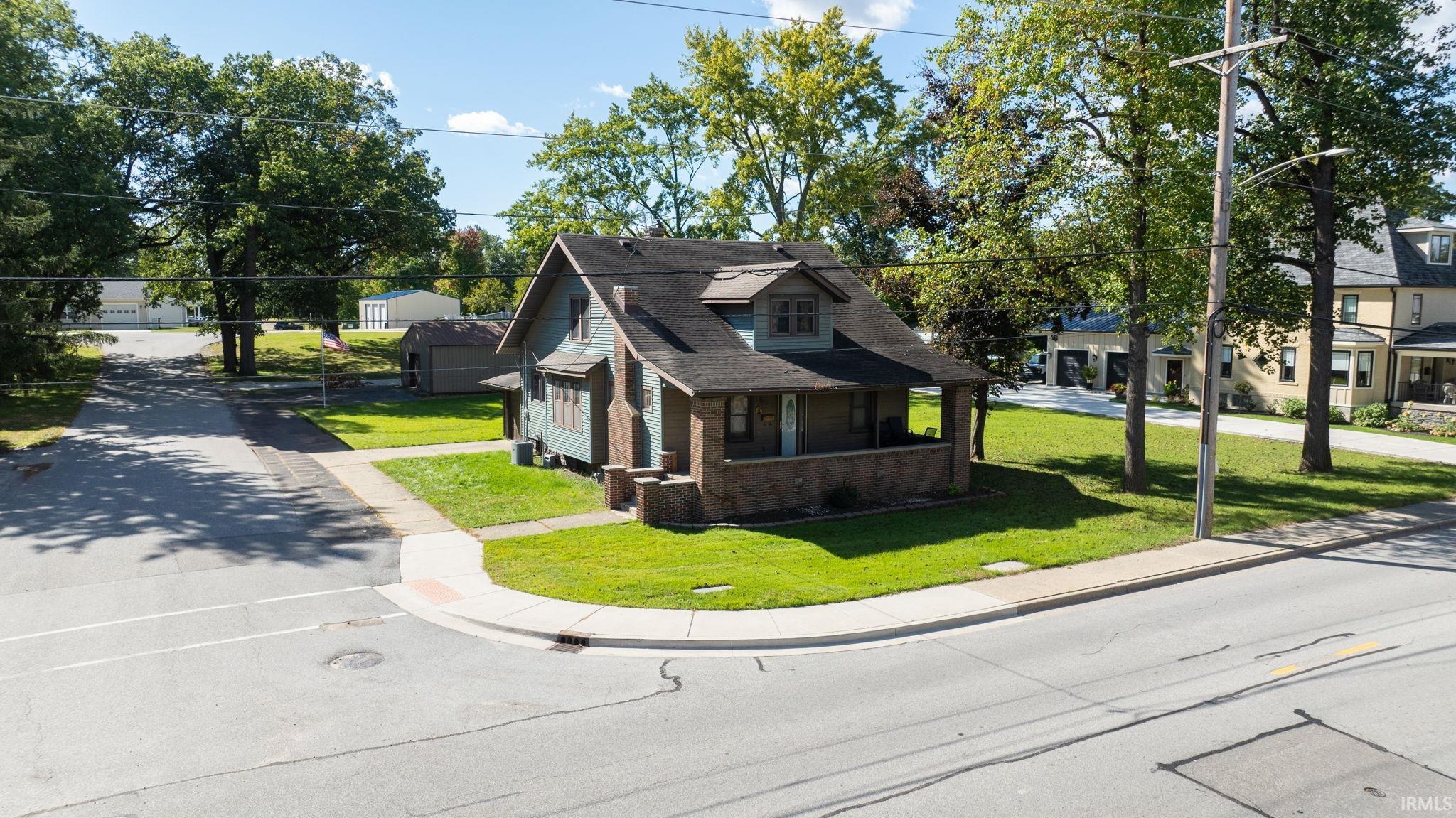 401 W Talmer Avenue — photo