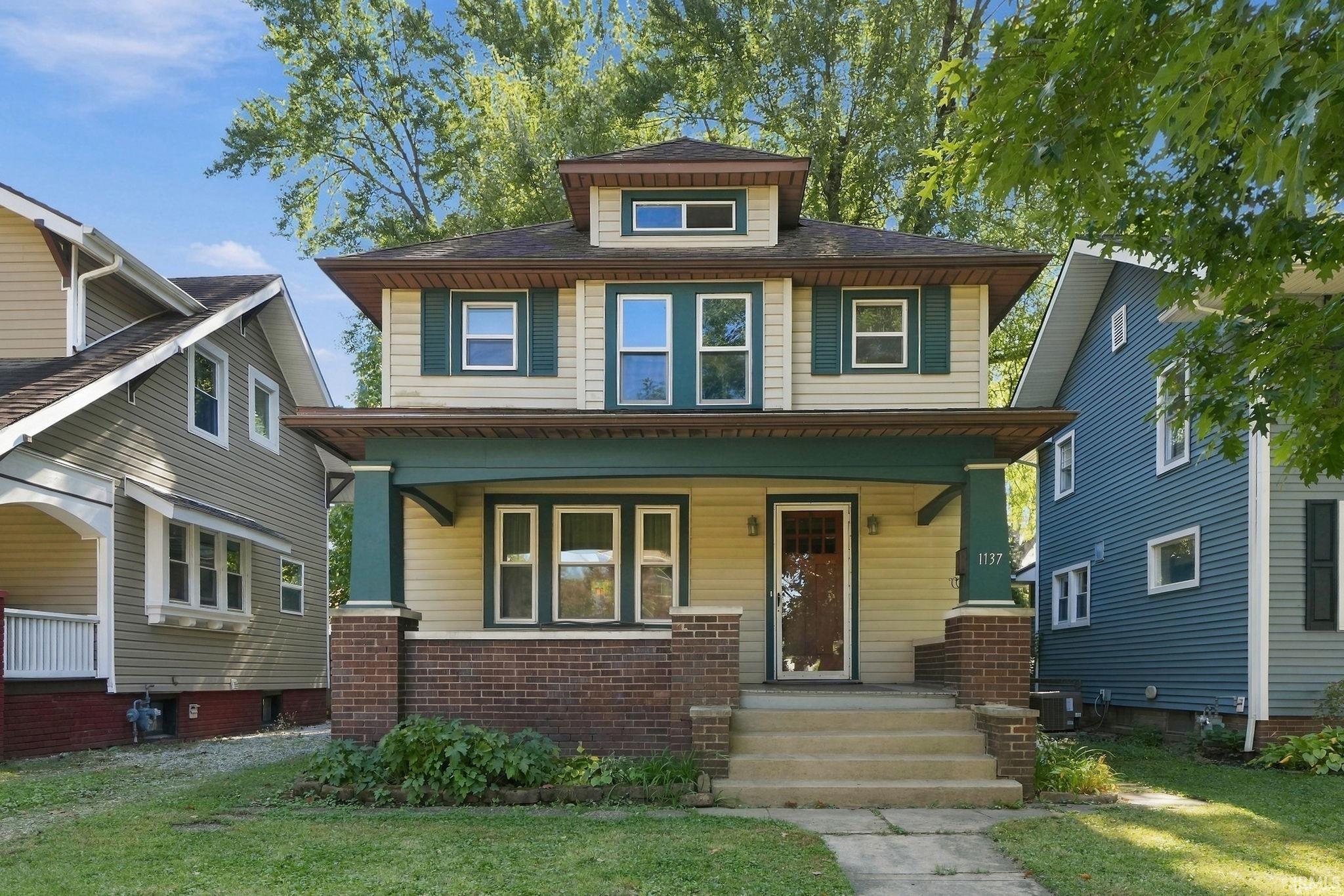 1137 W Oakdale Drive — photo