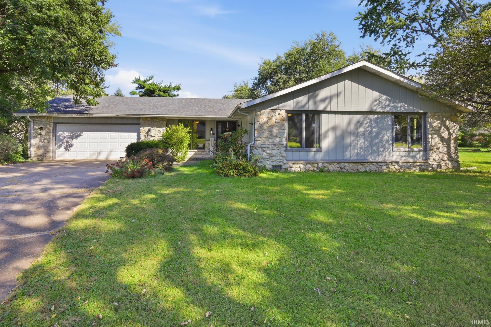 312 S Gary Court — photo