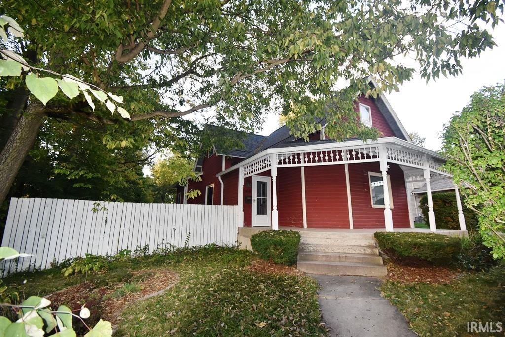 300 E Armstrong Street — photo