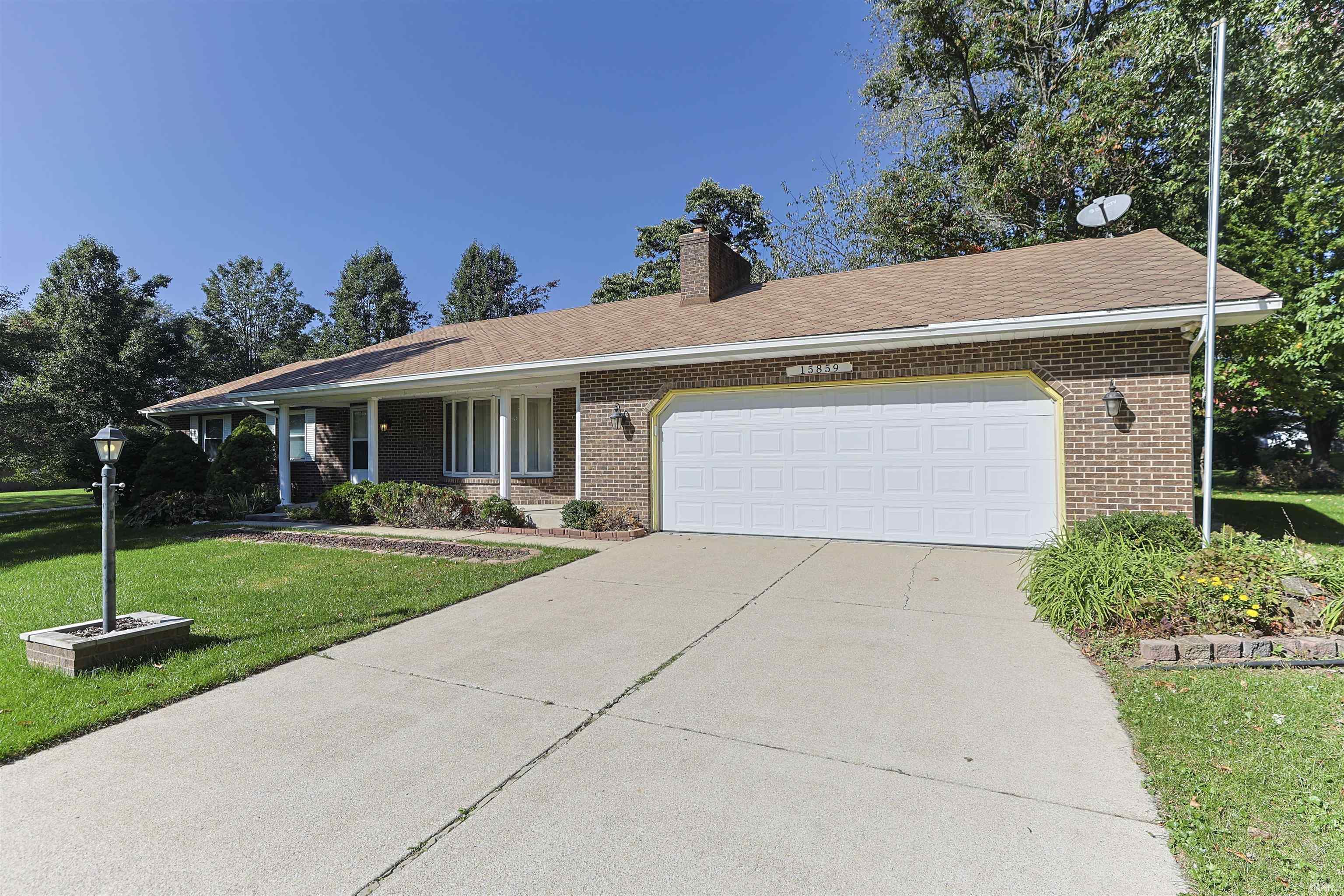 15859 Homestead Trail — photo