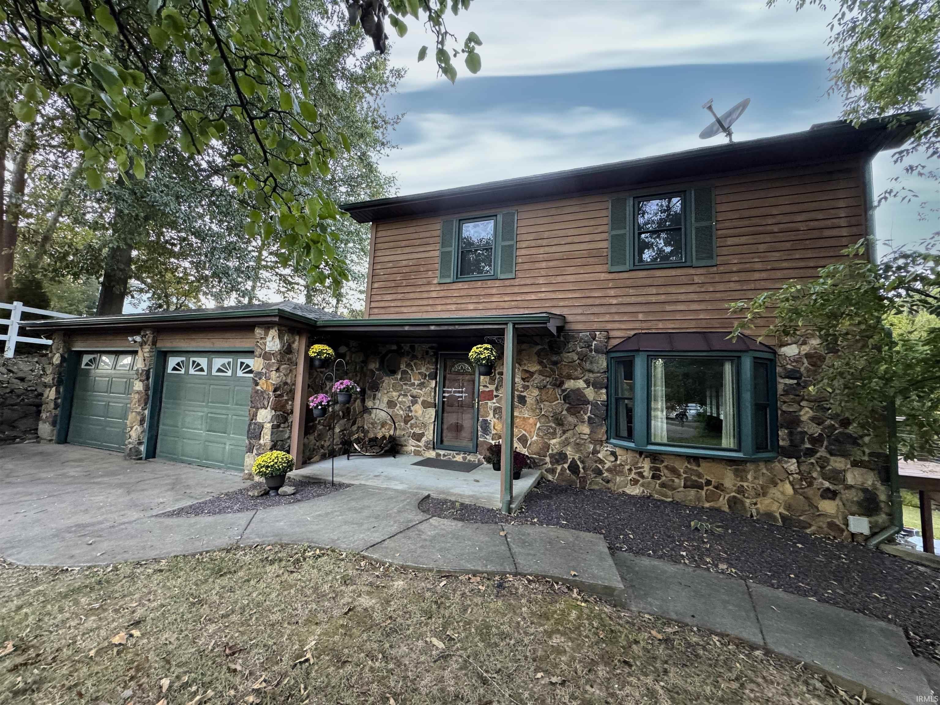 5850 Temper Trail Court — photo