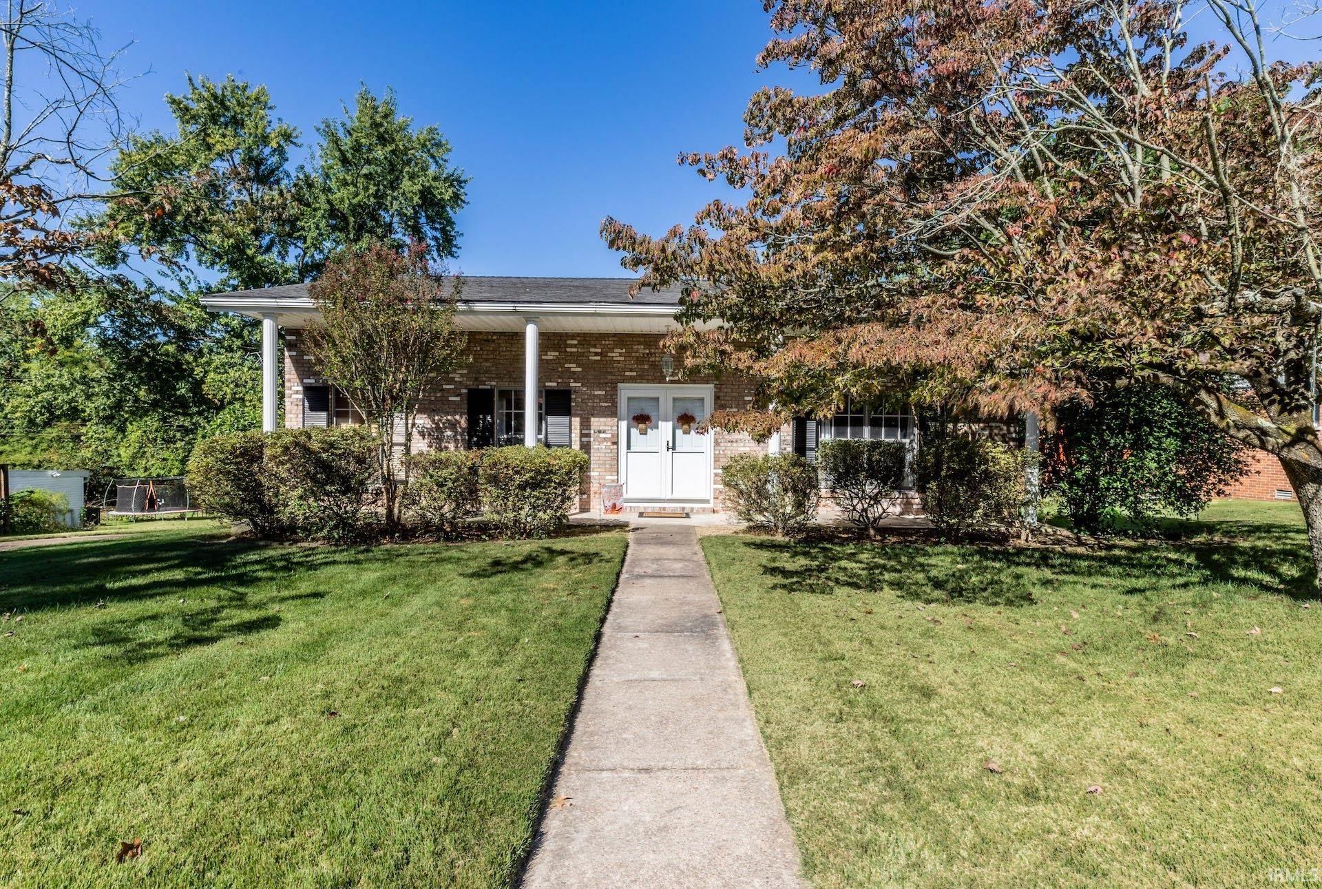 3604 Debbie Lane — photo