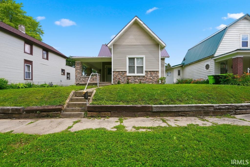 1224 E State Street — photo