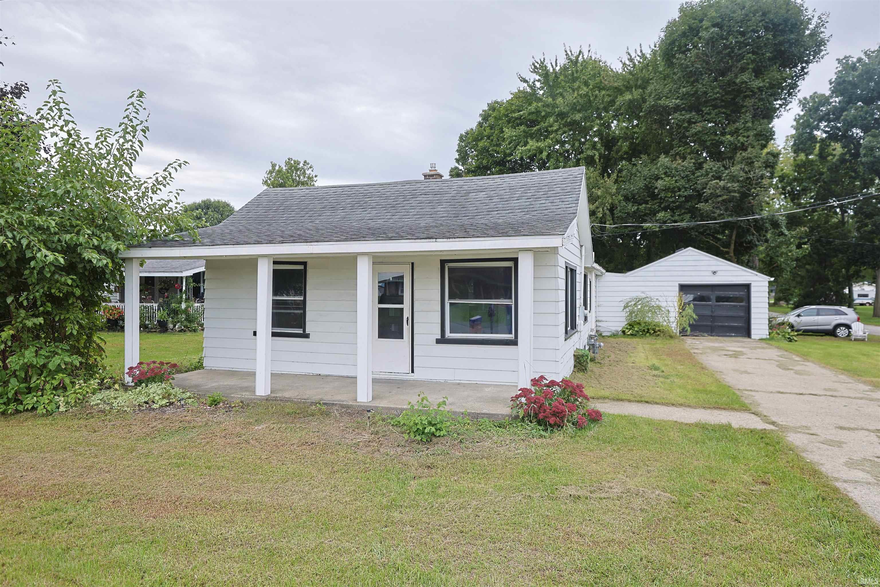 57521 County Road 1 — photo