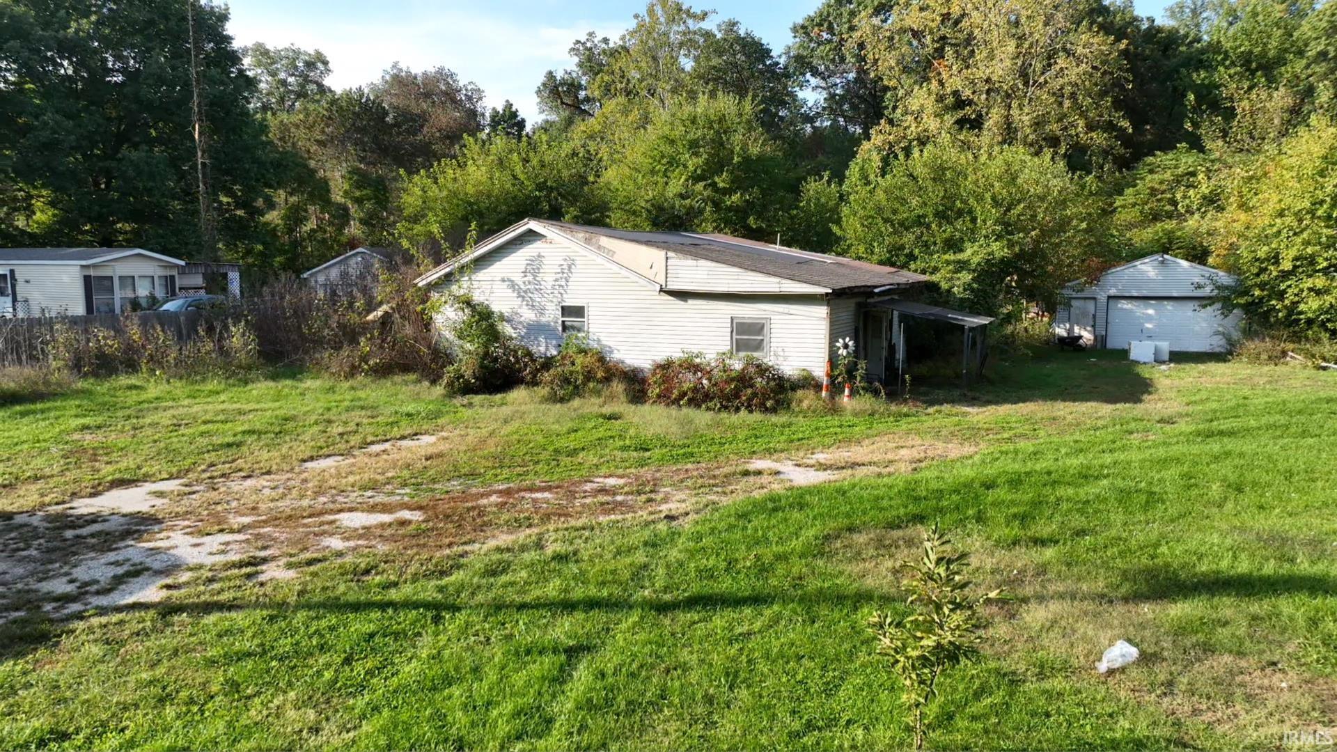 7392 W US-24 Highway — photo