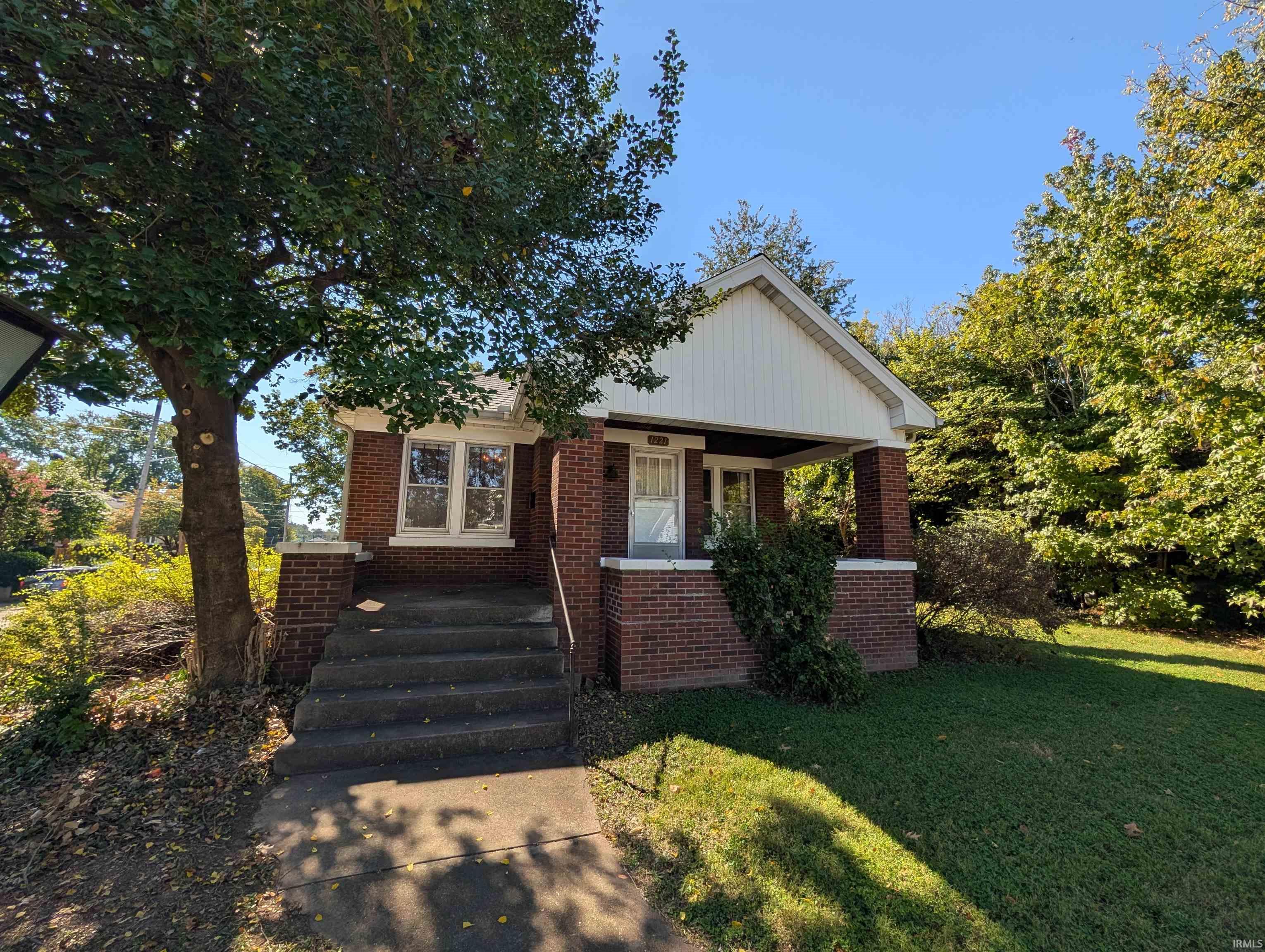 1221 Bayard Park Drive — photo