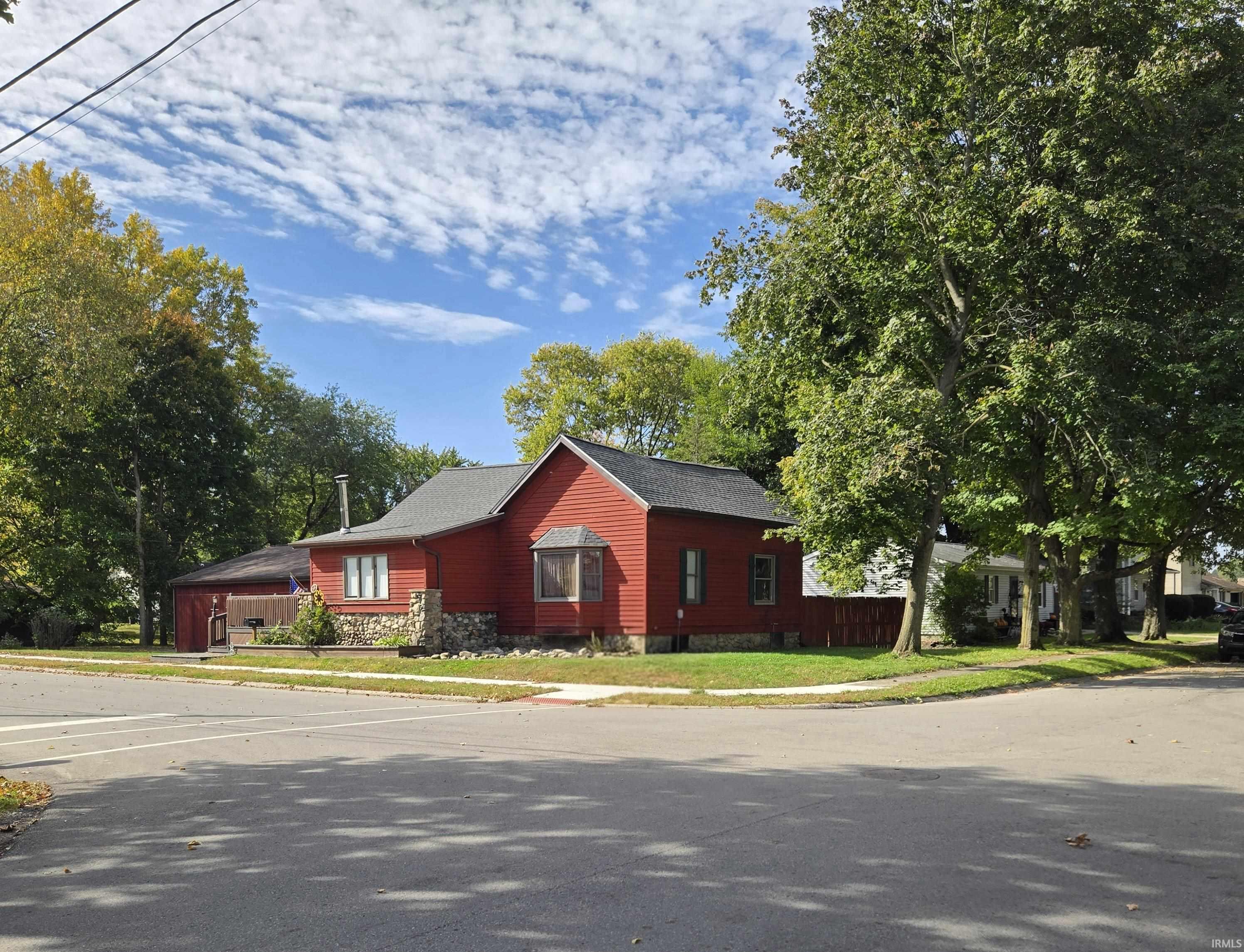 1201 W LaPorte Street — photo