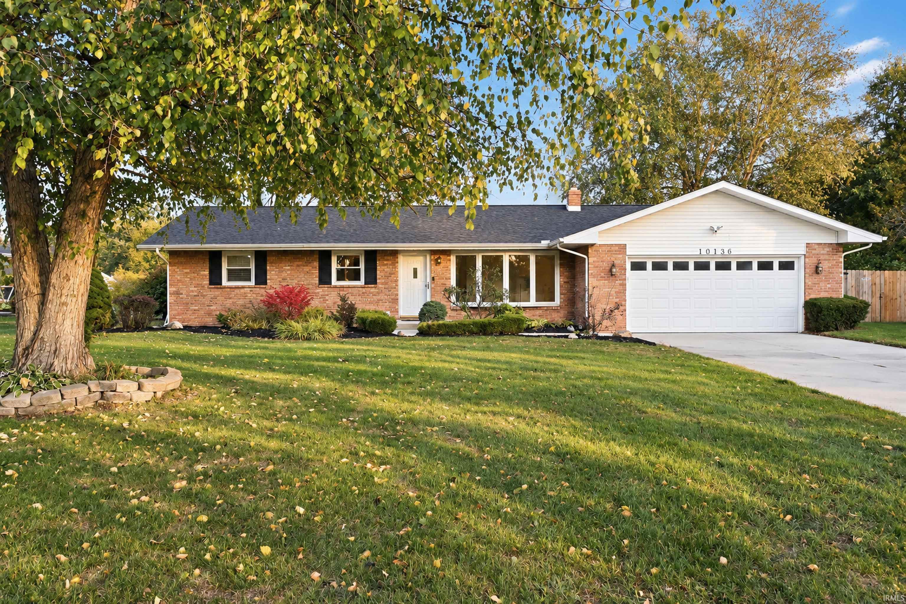 10136 Glen Lee Trail — photo
