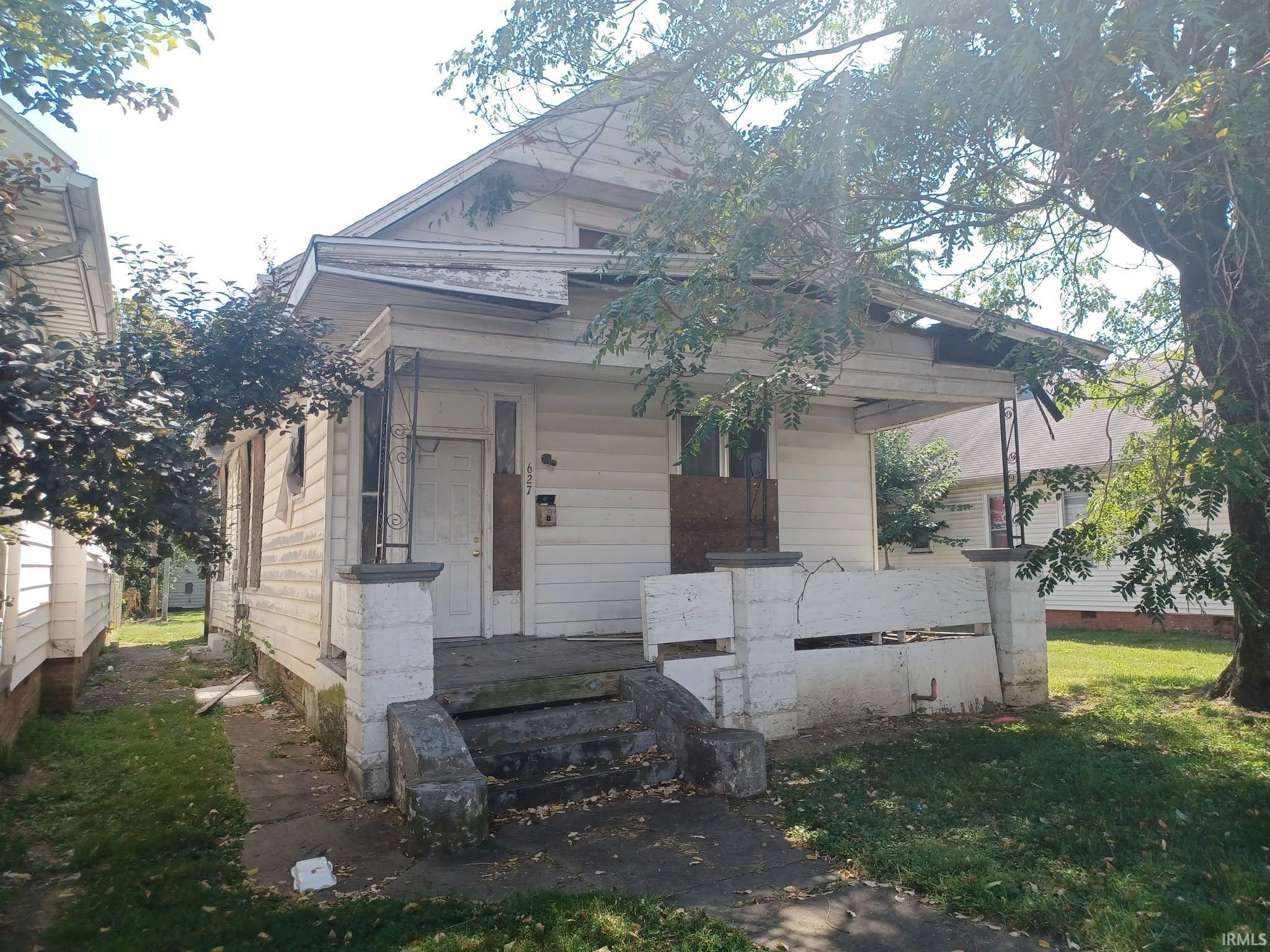 627 E Virginia Street — photo