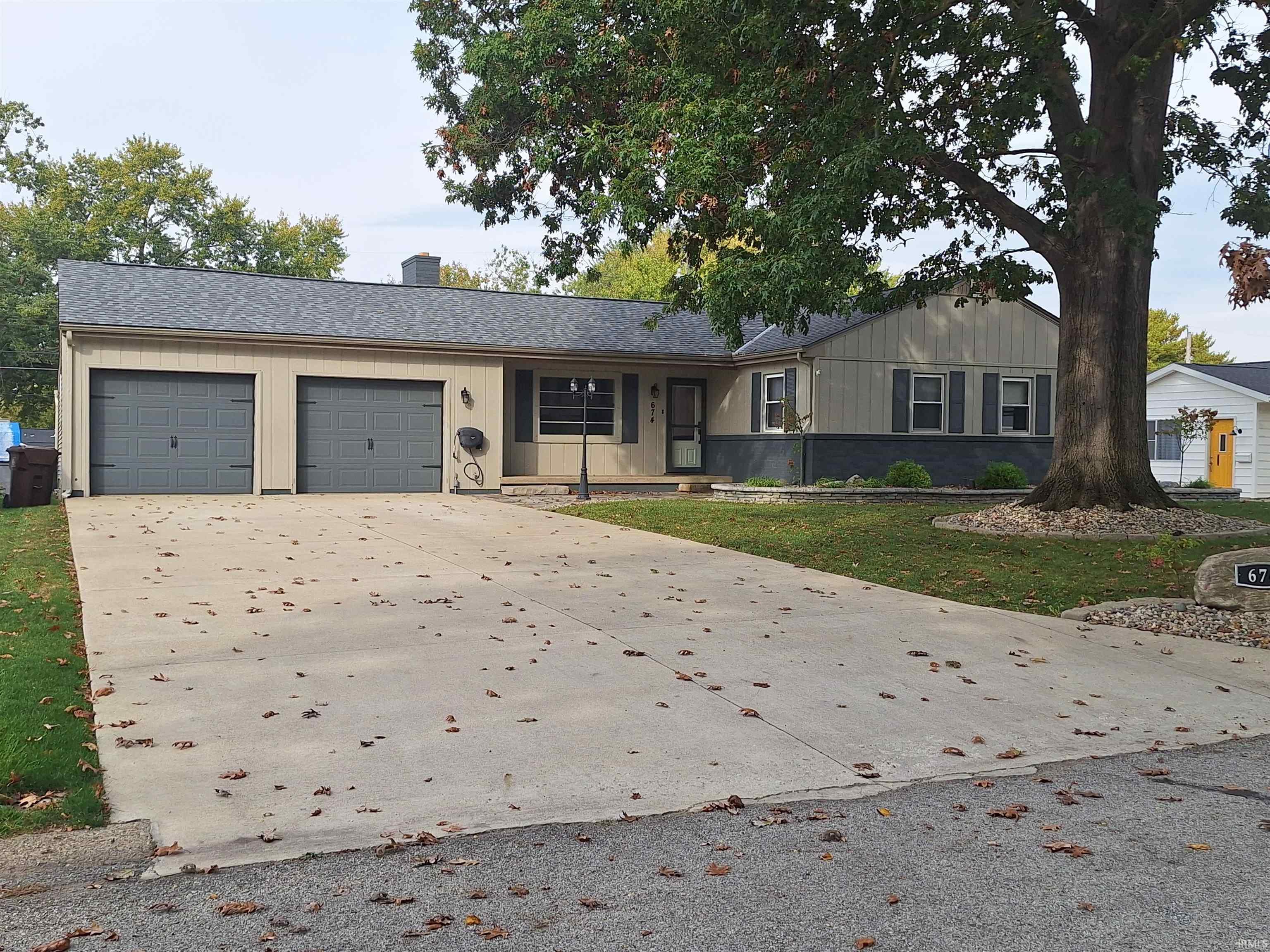 674 Fairway Drive — photo