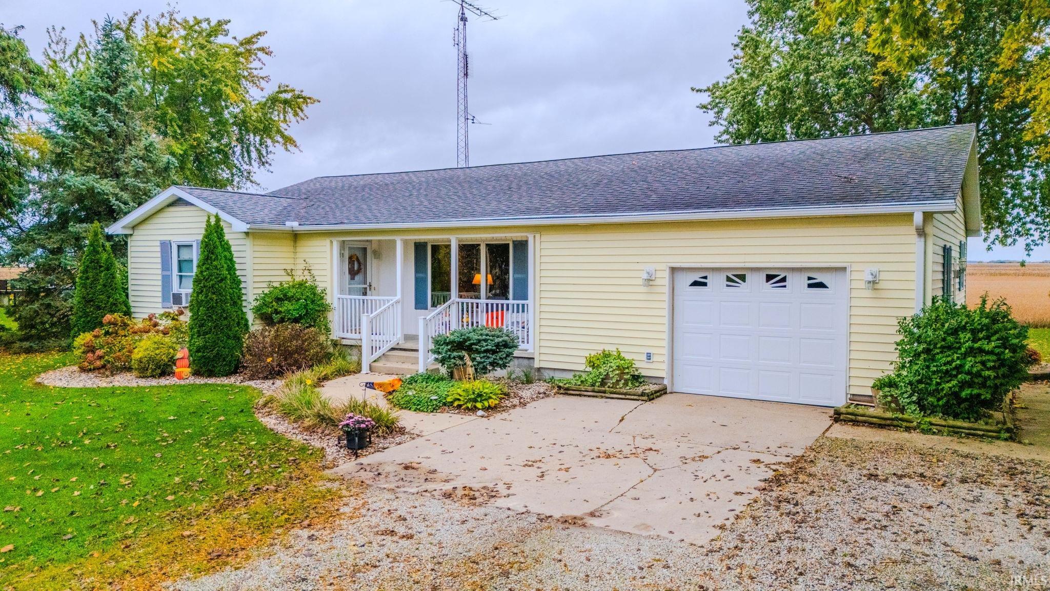 3189 N State Road 15 — photo