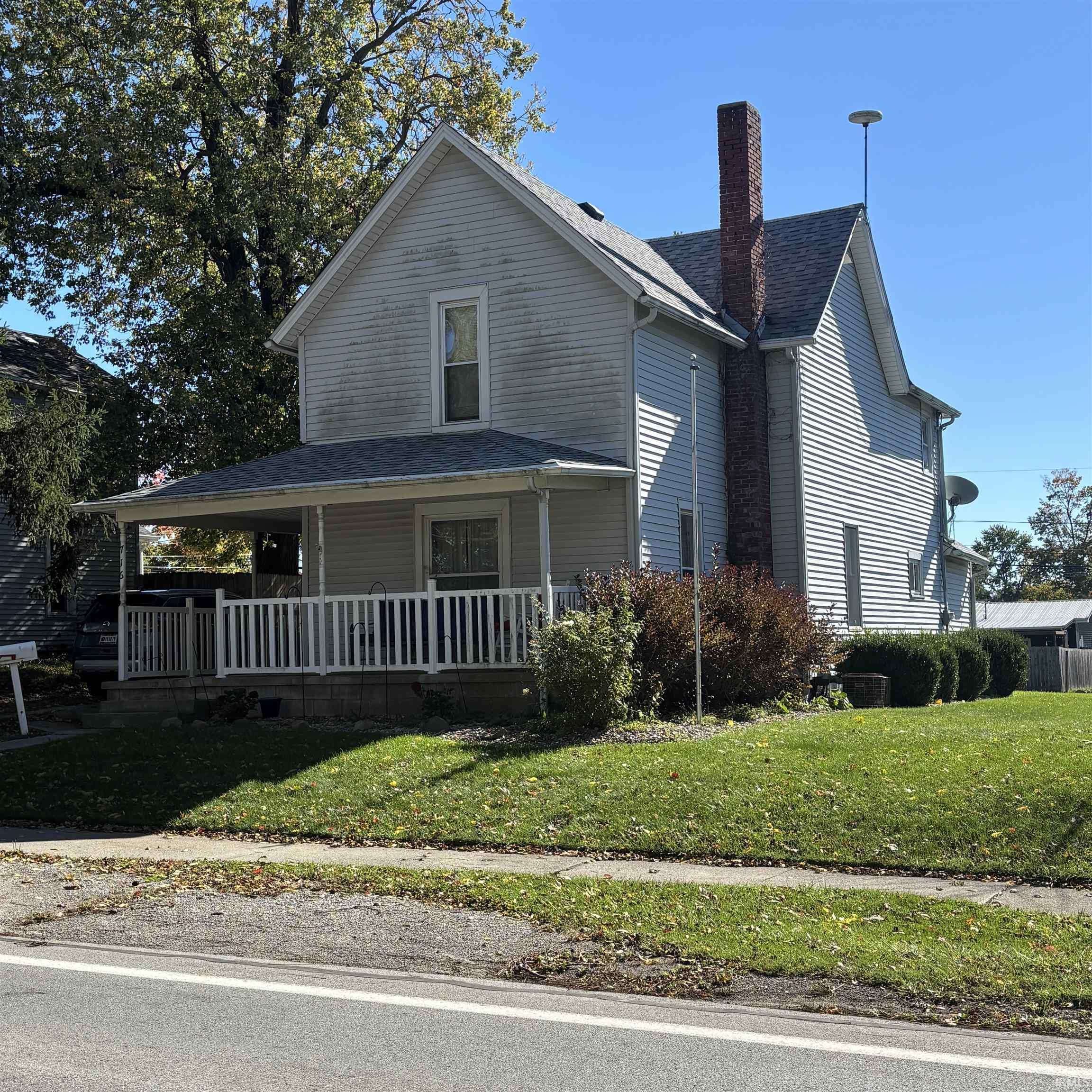 716 E Main Street — photo