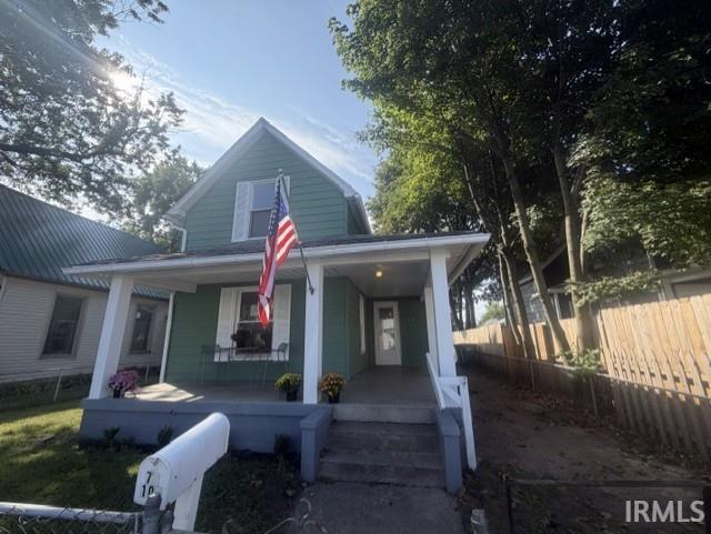 117 E 8th Street — photo